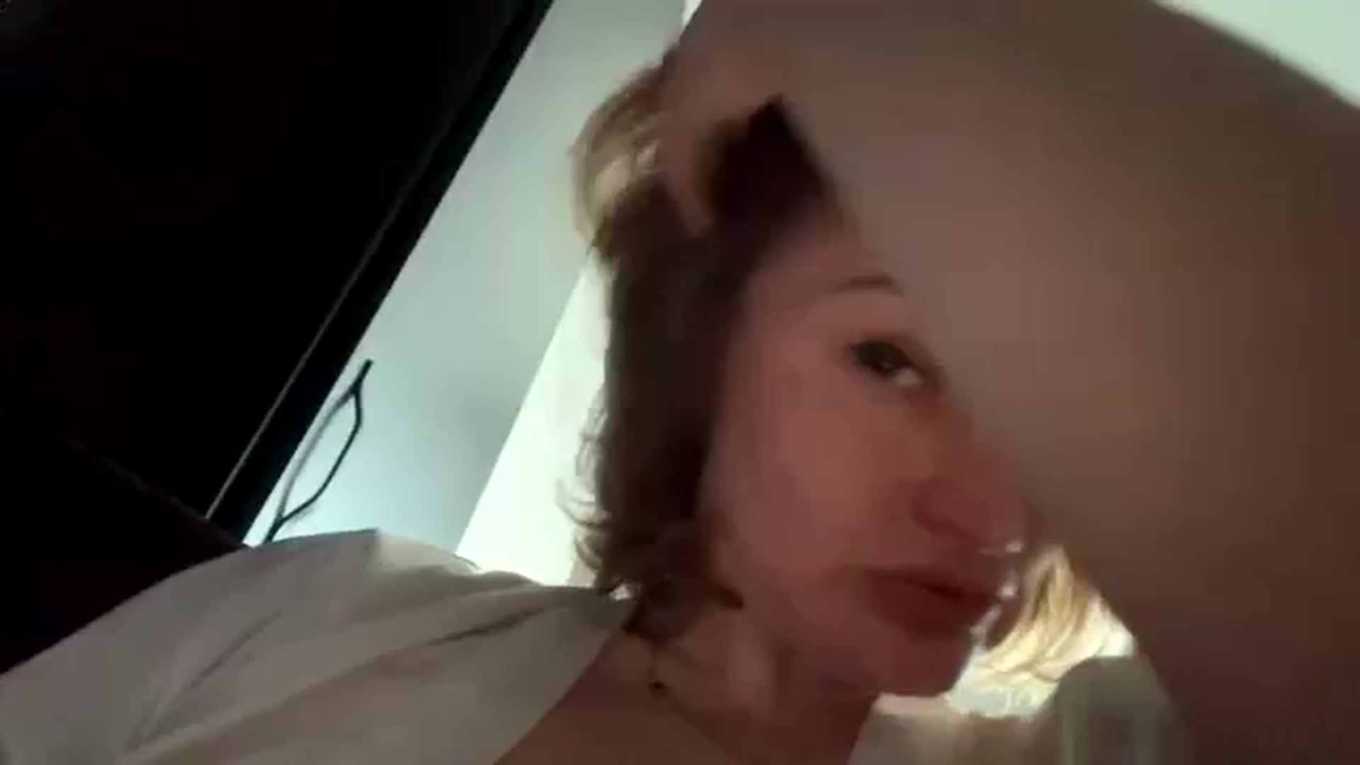 Gallery image thumbnail from AnyainLove's myfreecams stream on, 03/31/2026, 05:08 image 18 of 20