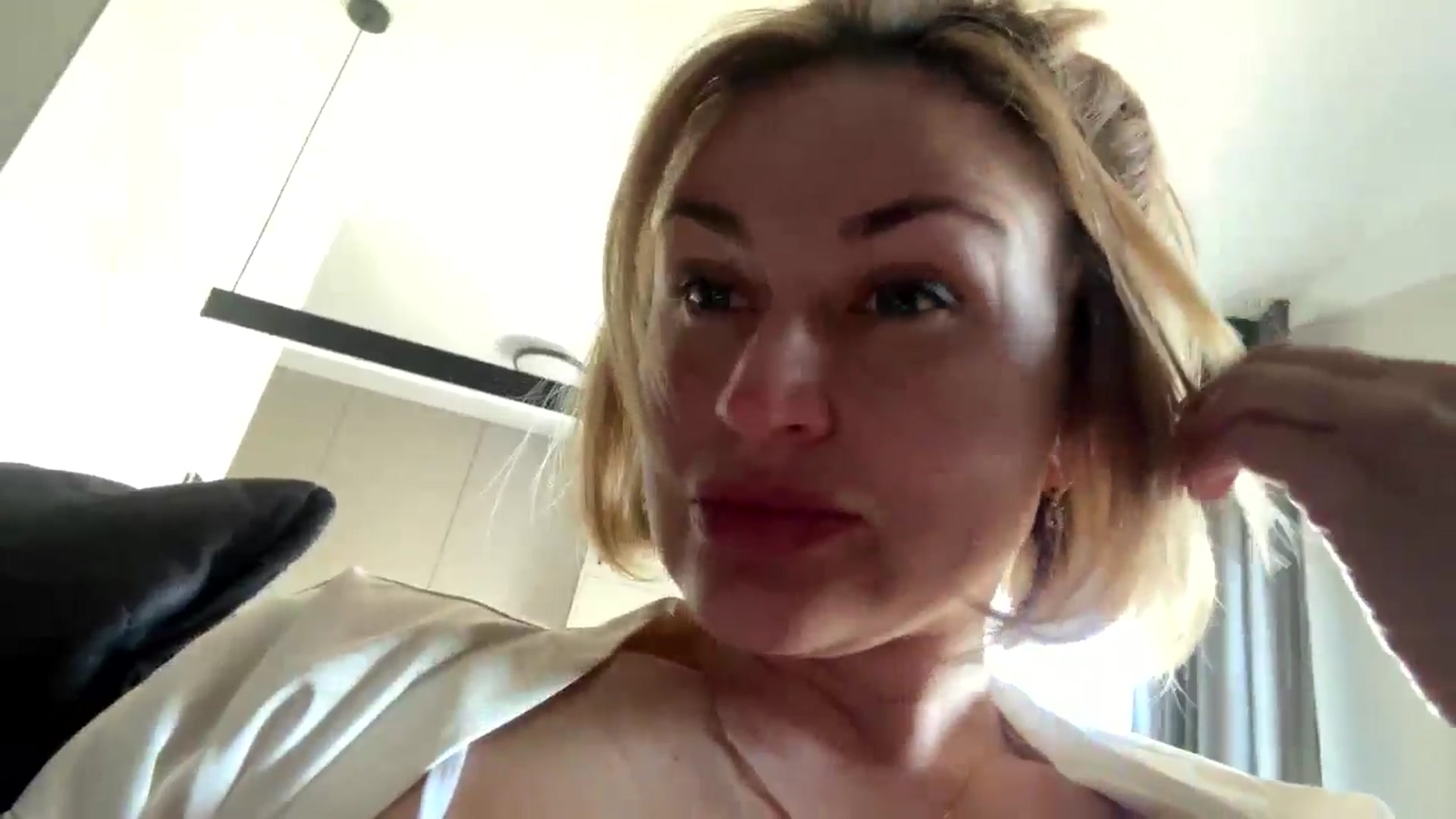 Gallery image thumbnail from AnyainLove's myfreecams stream on, 05/01/2026, 05:57 image 4 of 20