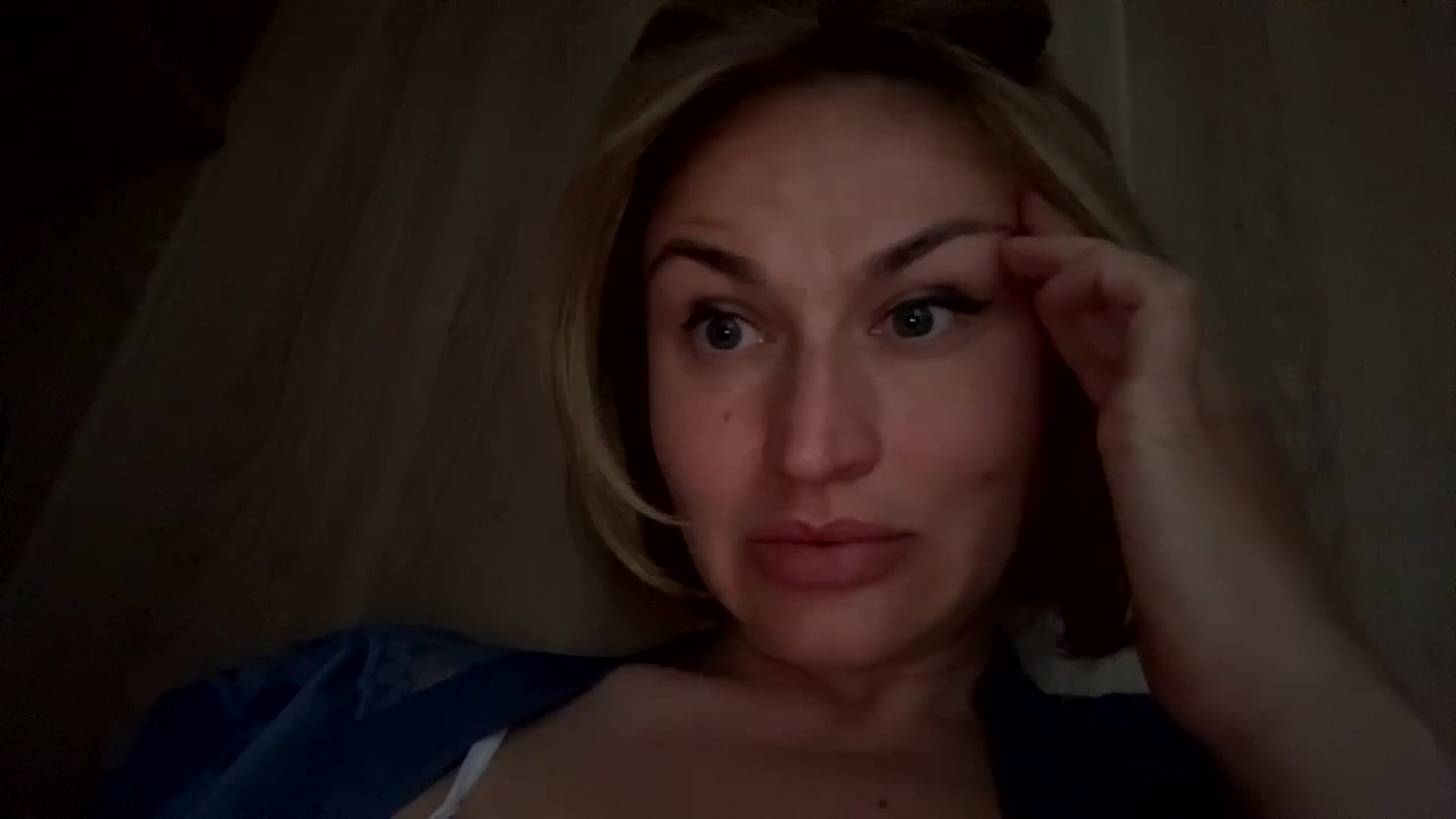 Gallery image thumbnail from AnyainLove's myfreecams stream on, 05/08/2026, 04:09 image 15 of 20