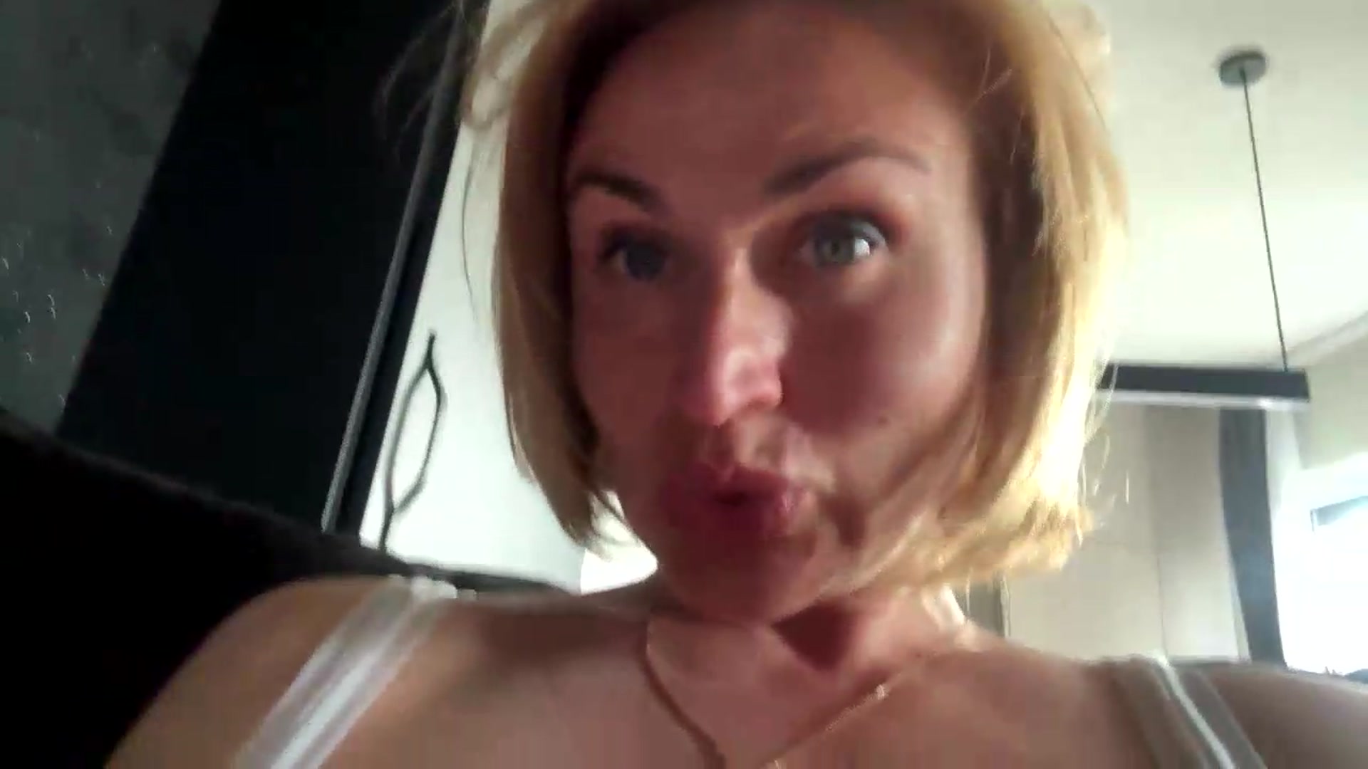 Gallery image thumbnail from AnyainLove's myfreecams stream on, 05/13/2026, 17:13 image 7 of 20
