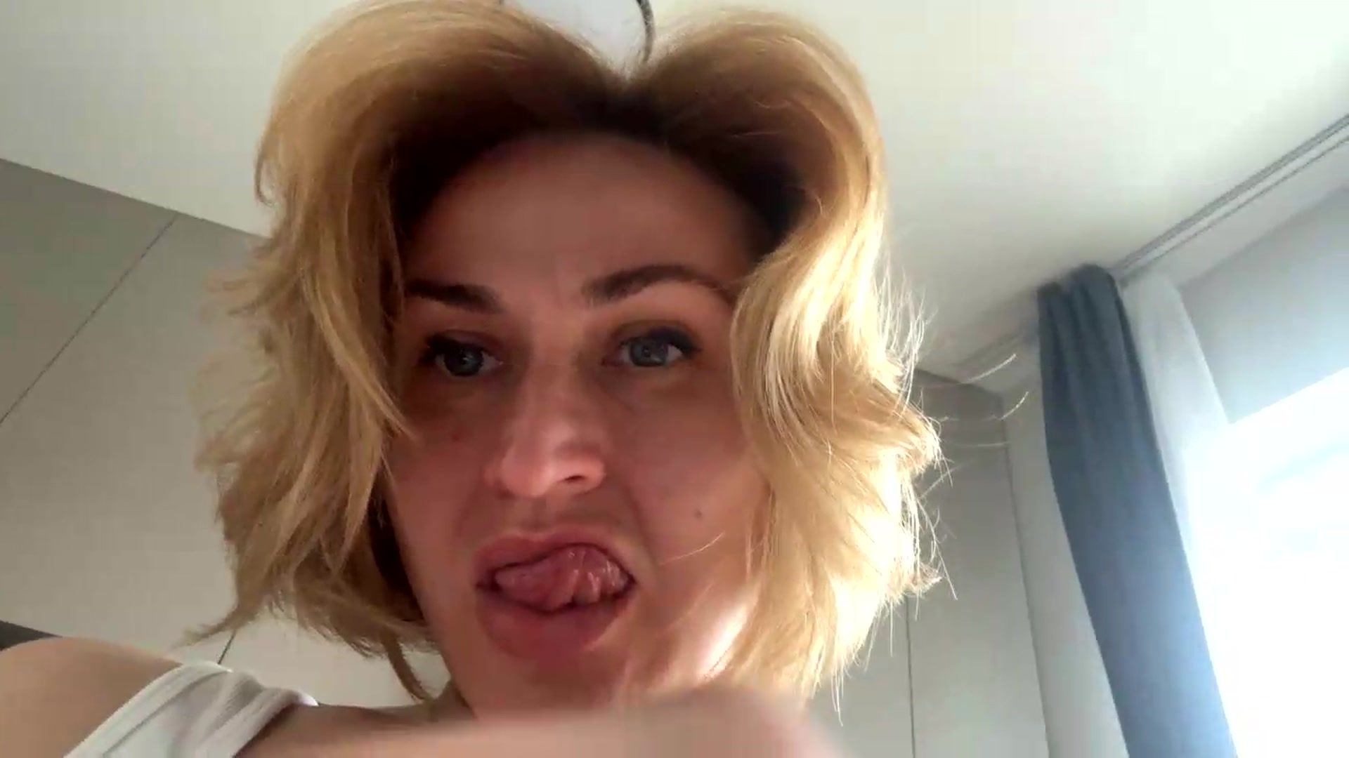 Gallery image thumbnail from AnyainLove's myfreecams stream on, 05/14/2026, 06:41 image 14 of 20