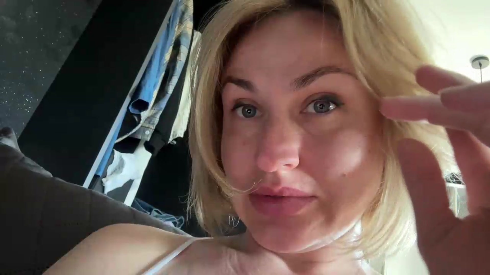 Gallery image thumbnail from AnyainLove's myfreecams stream on, 05/26/2026, 06:16 image 4 of 20