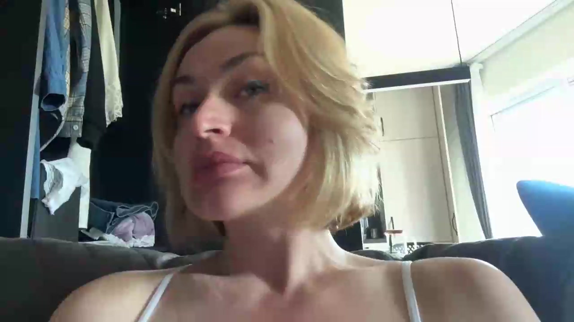 Gallery image thumbnail from AnyainLove's myfreecams stream on, 05/26/2026, 06:16 image 6 of 20