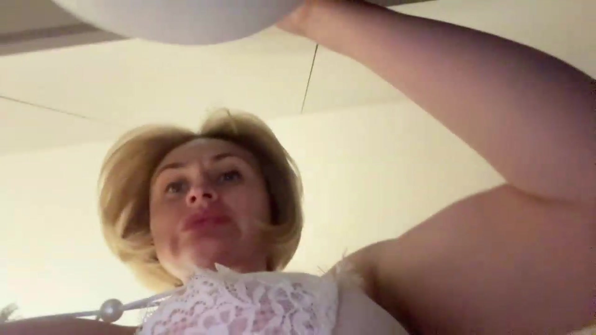 Gallery image thumbnail from AnyainLove's myfreecams stream on, 05/29/2026, 19:41 image 18 of 20