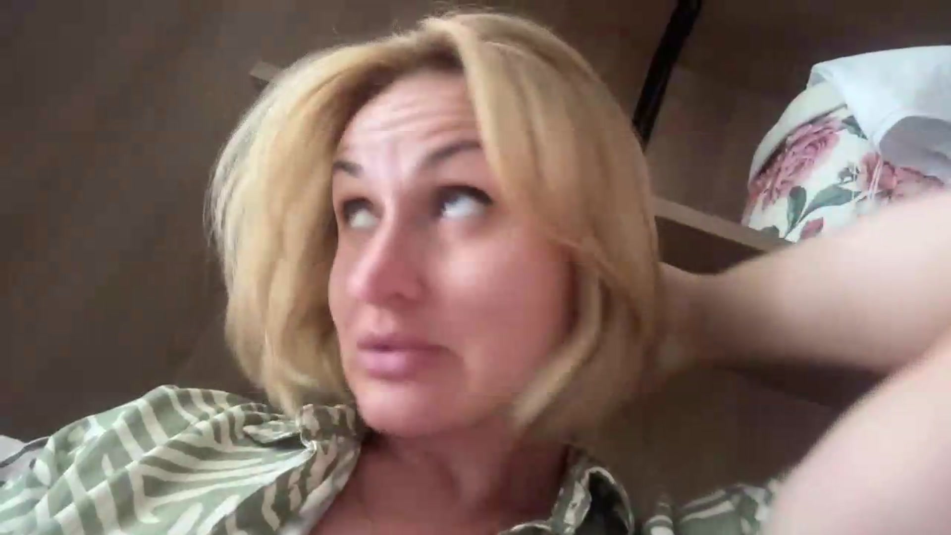 Gallery image thumbnail from AnyainLove's myfreecams stream on, 06/27/2026, 10:02 image 14 of 20