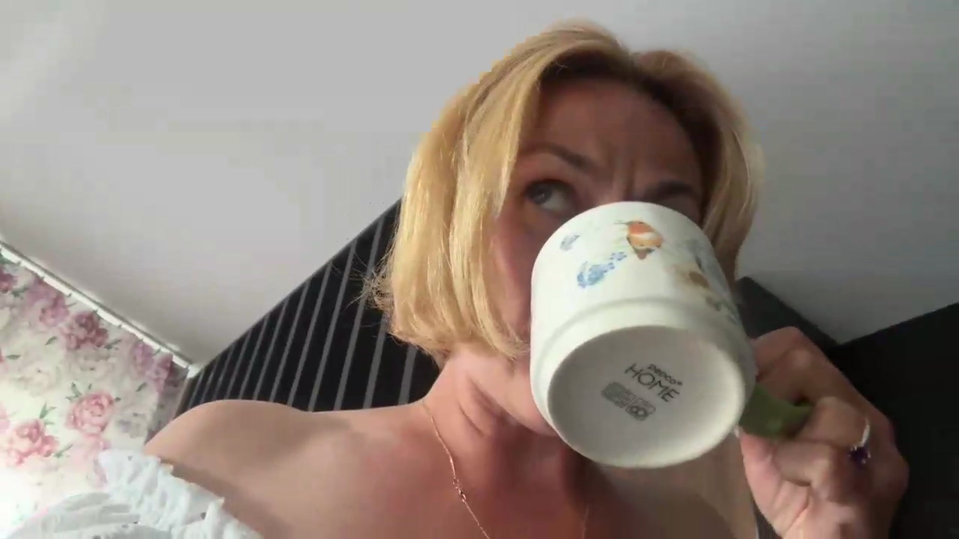 Gallery image thumbnail from AnyainLove's myfreecams stream on, 07/11/2026, 14:13 image 10 of 20