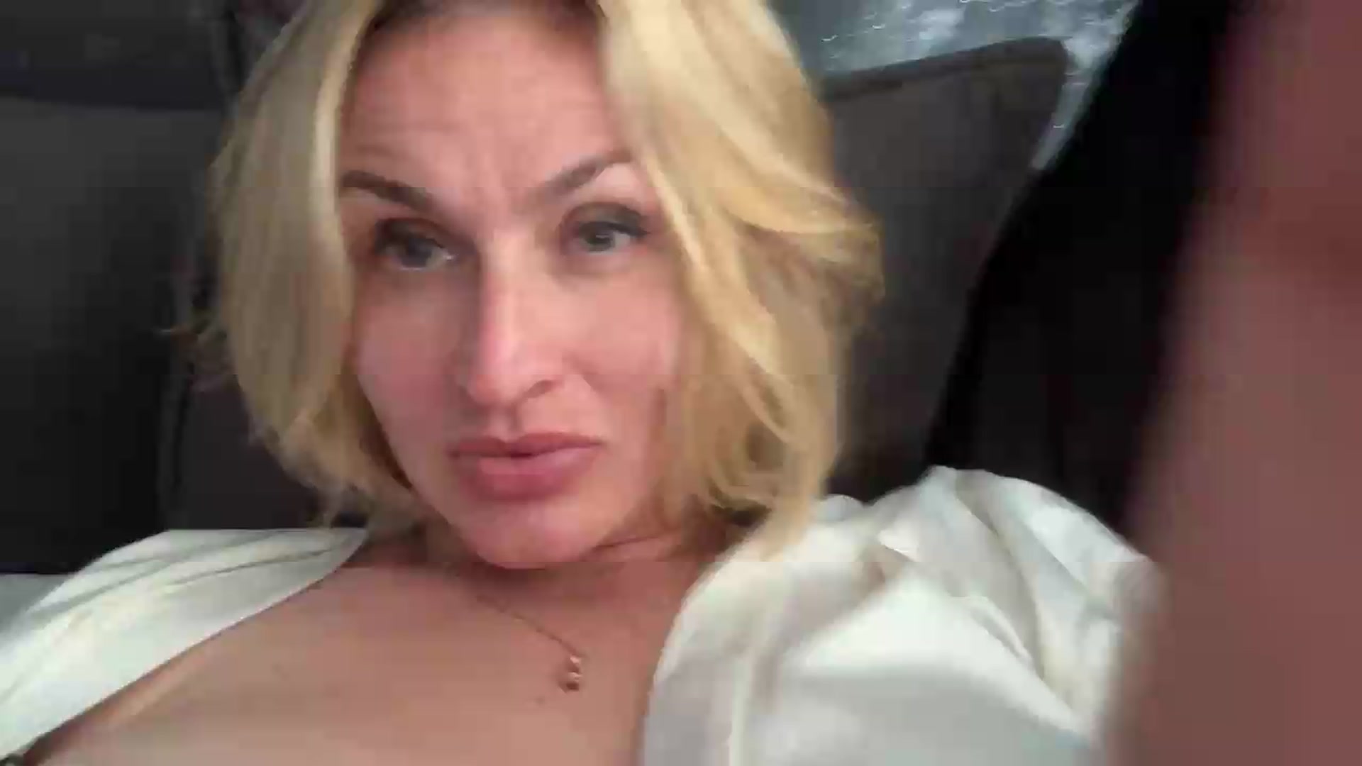 Gallery image thumbnail from AnyainLove's myfreecams stream on, 07/23/2026, 10:46 image 1 of 20