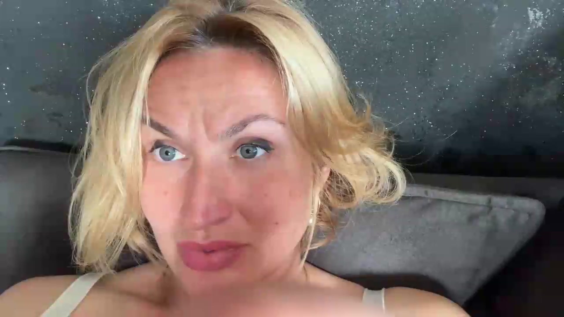 Gallery image thumbnail from AnyainLove's myfreecams stream on, 07/27/2026, 09:36 image 3 of 20