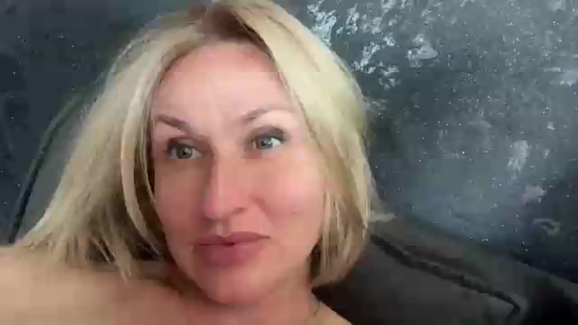 Gallery image thumbnail from AnyainLove's myfreecams stream on, 08/25/2026, 12:21 image 6 of 20