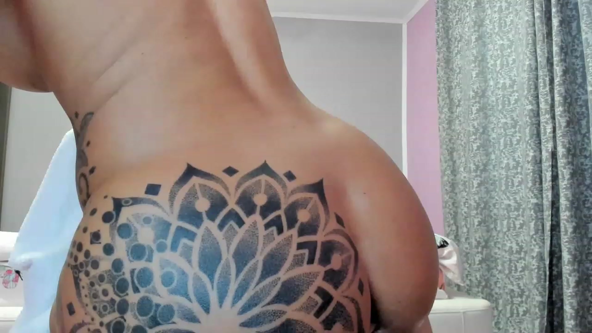 Gallery image thumbnail from AnyssyaHoot's myfreecams stream on, 11/21/2022, 05:48 image 12 of 20