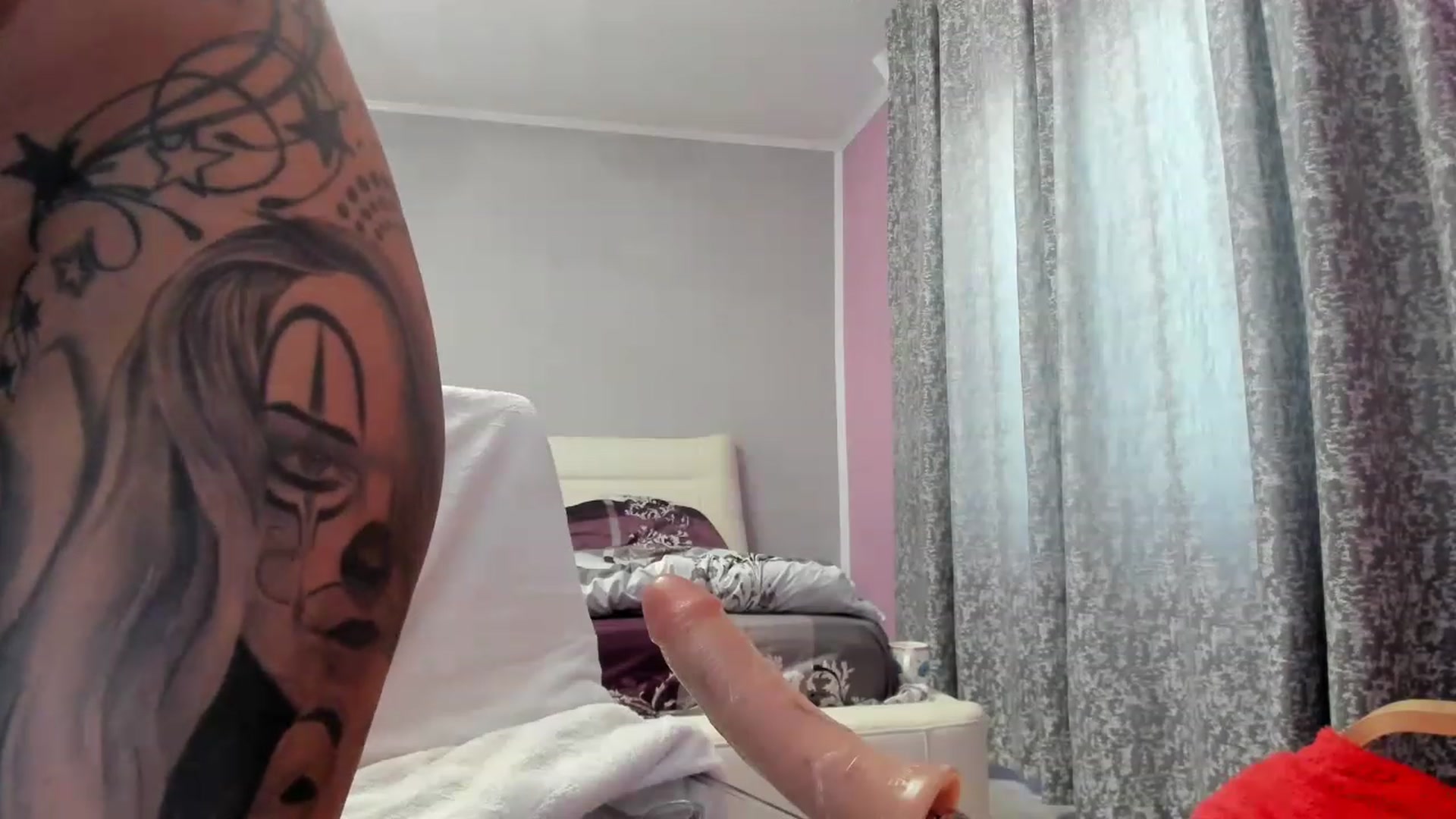Gallery image thumbnail from AnyssyaHoot's myfreecams stream on, 02/17/2023, 07:47 image 18 of 20