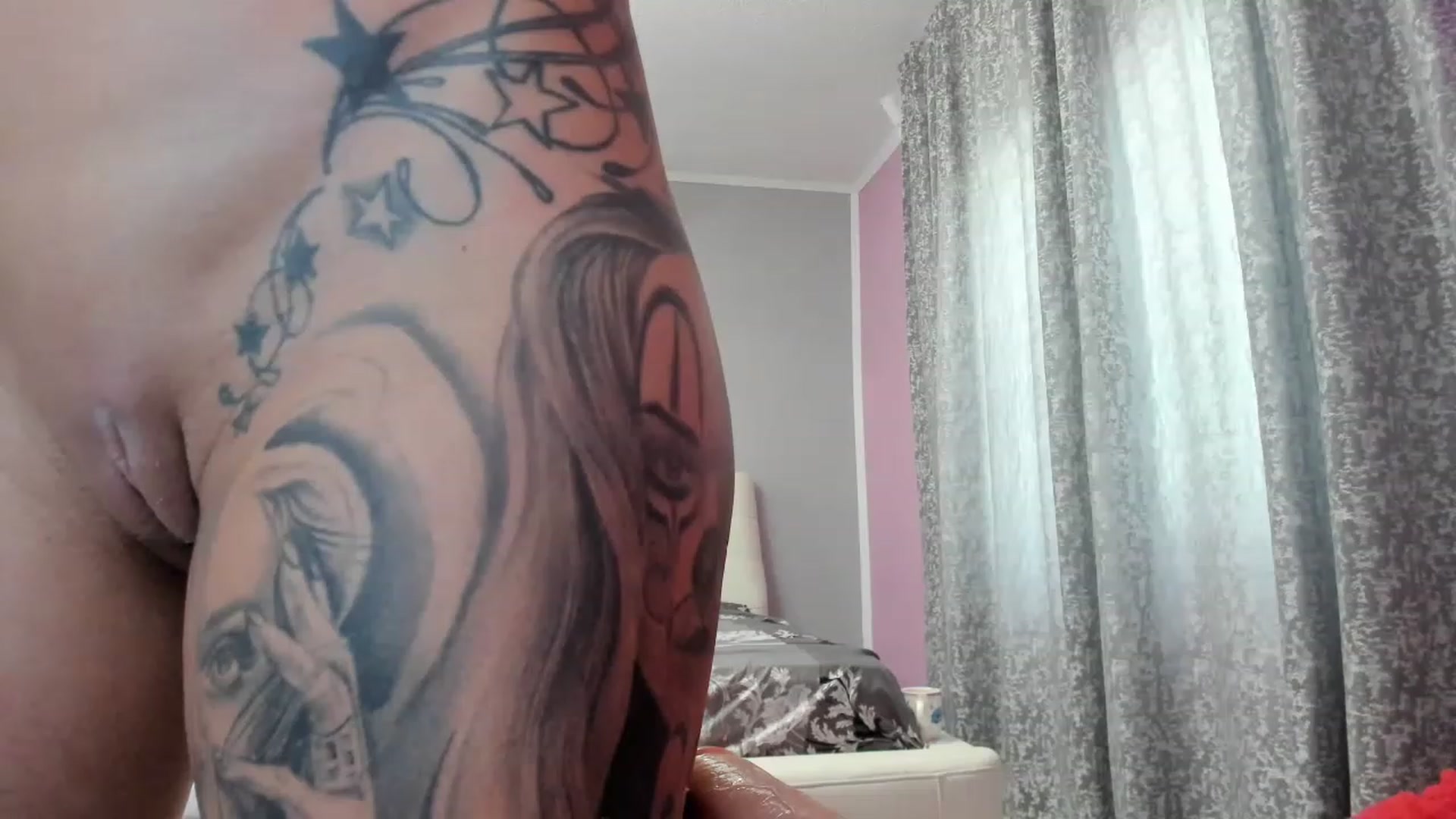 Gallery image thumbnail from AnyssyaHoot's myfreecams stream on, 02/20/2023, 11:04 image 15 of 20