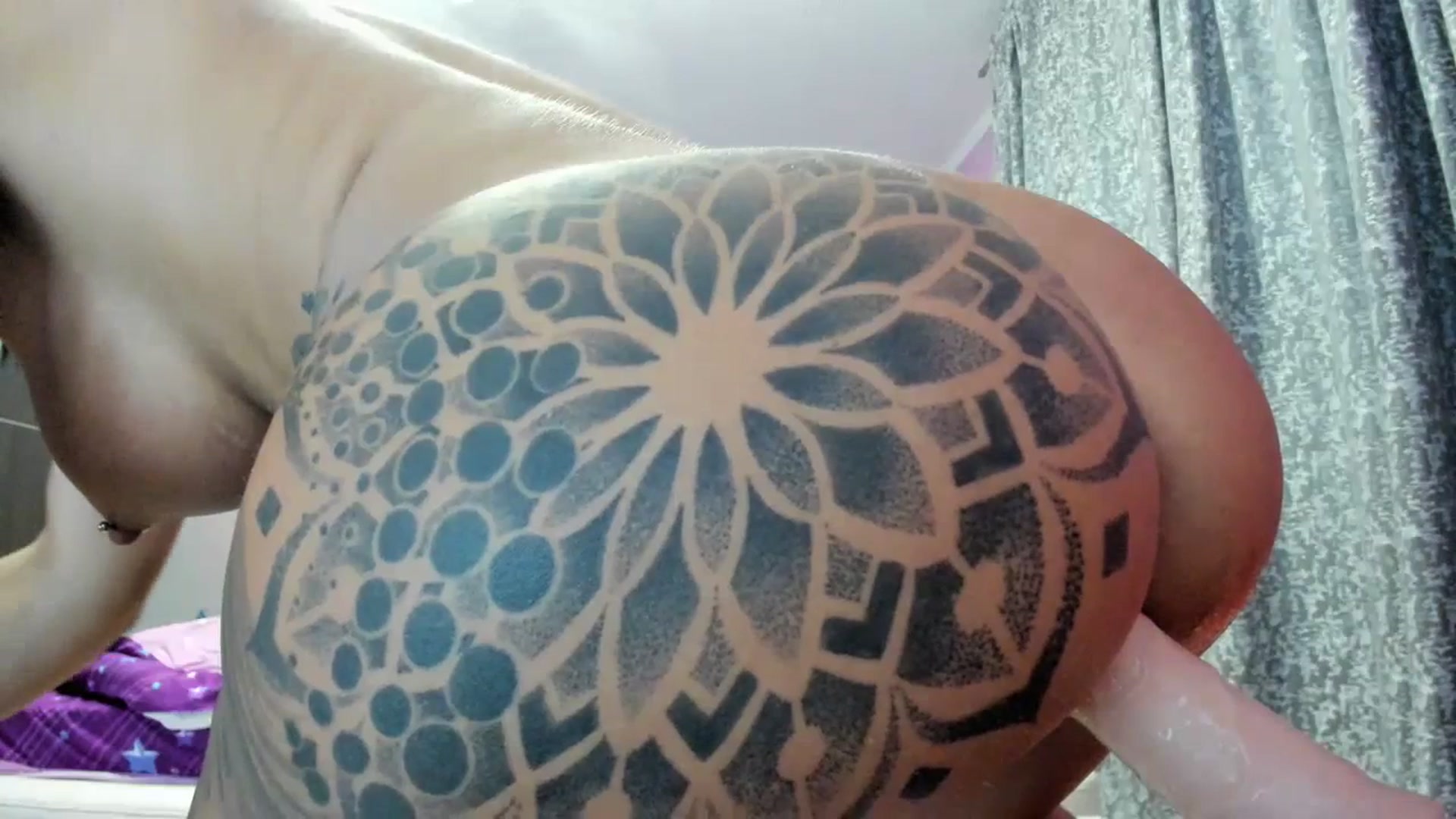 Gallery image thumbnail from AnyssyaHoot's myfreecams stream on, 06/25/2023, 14:03 image 16 of 20