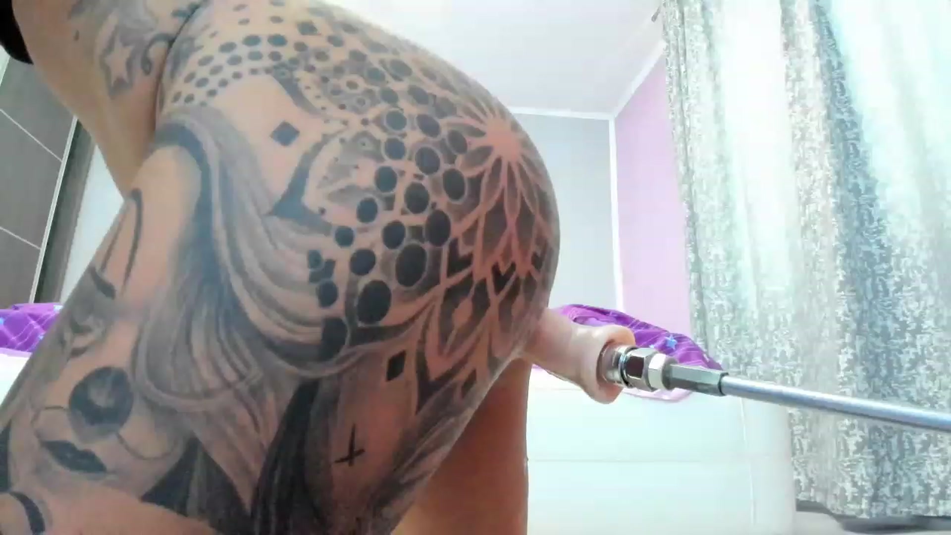 Gallery image thumbnail from AnyssyaHoot's myfreecams stream on, 06/26/2023, 14:29 image 7 of 20