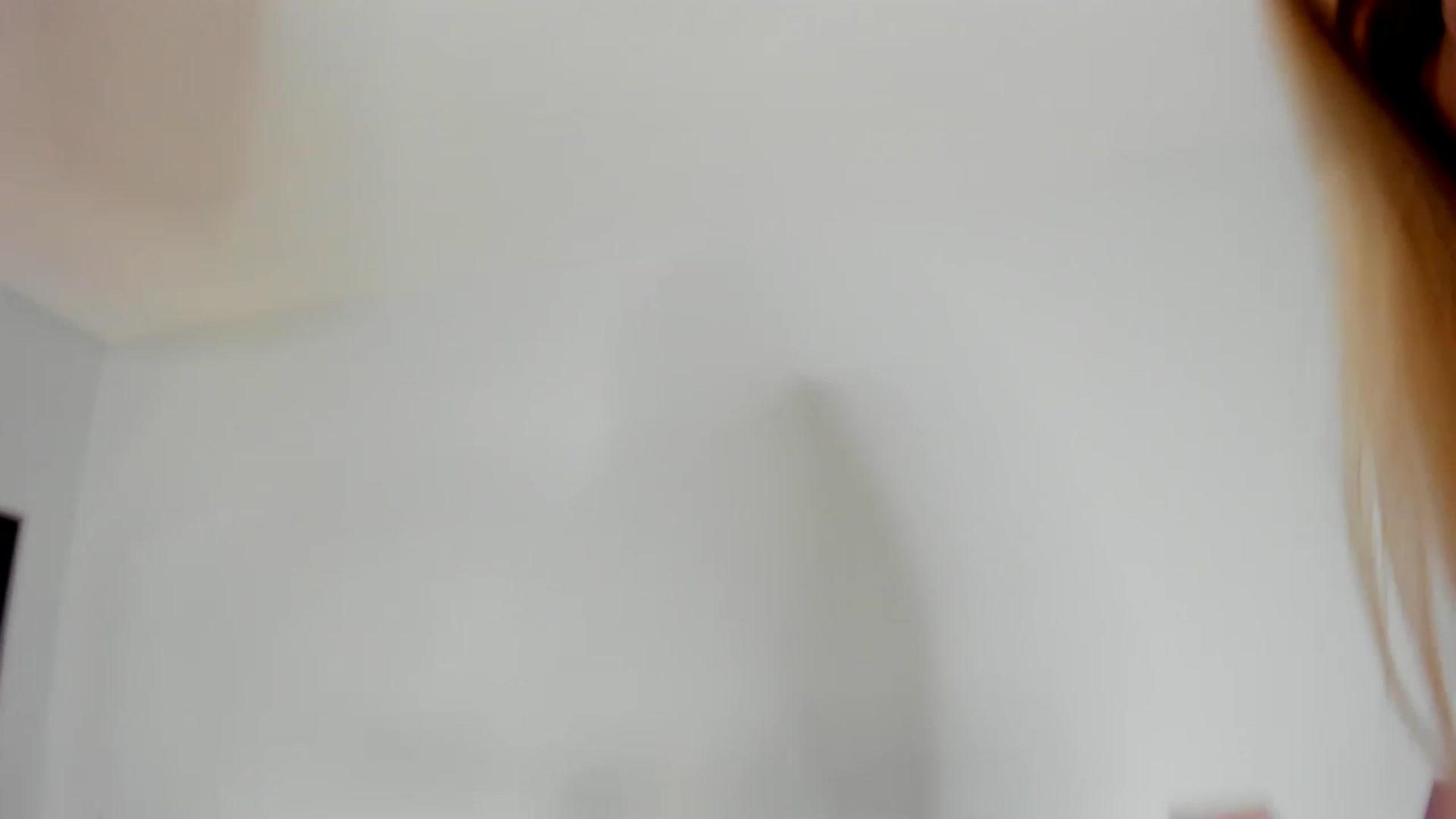 Gallery image thumbnail from AoifeOneal's myfreecams stream on, 04/14/2023, 21:10 image 11 of 20