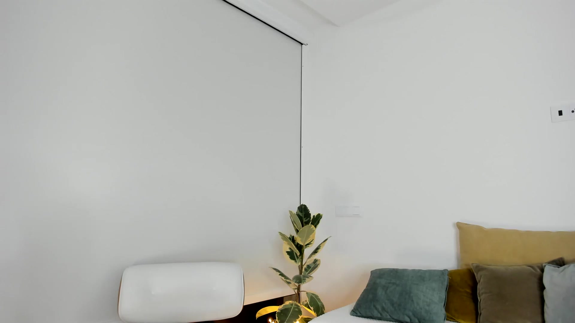 Gallery image thumbnail from AoifeOneal's myfreecams stream on, 10/27/2023, 20:34 image 14 of 20