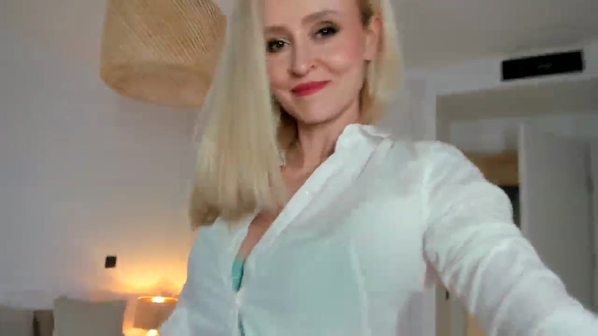 Gallery image thumbnail from AoifeOneal's myfreecams stream on, 11/14/2023, 20:51 image 5 of 20