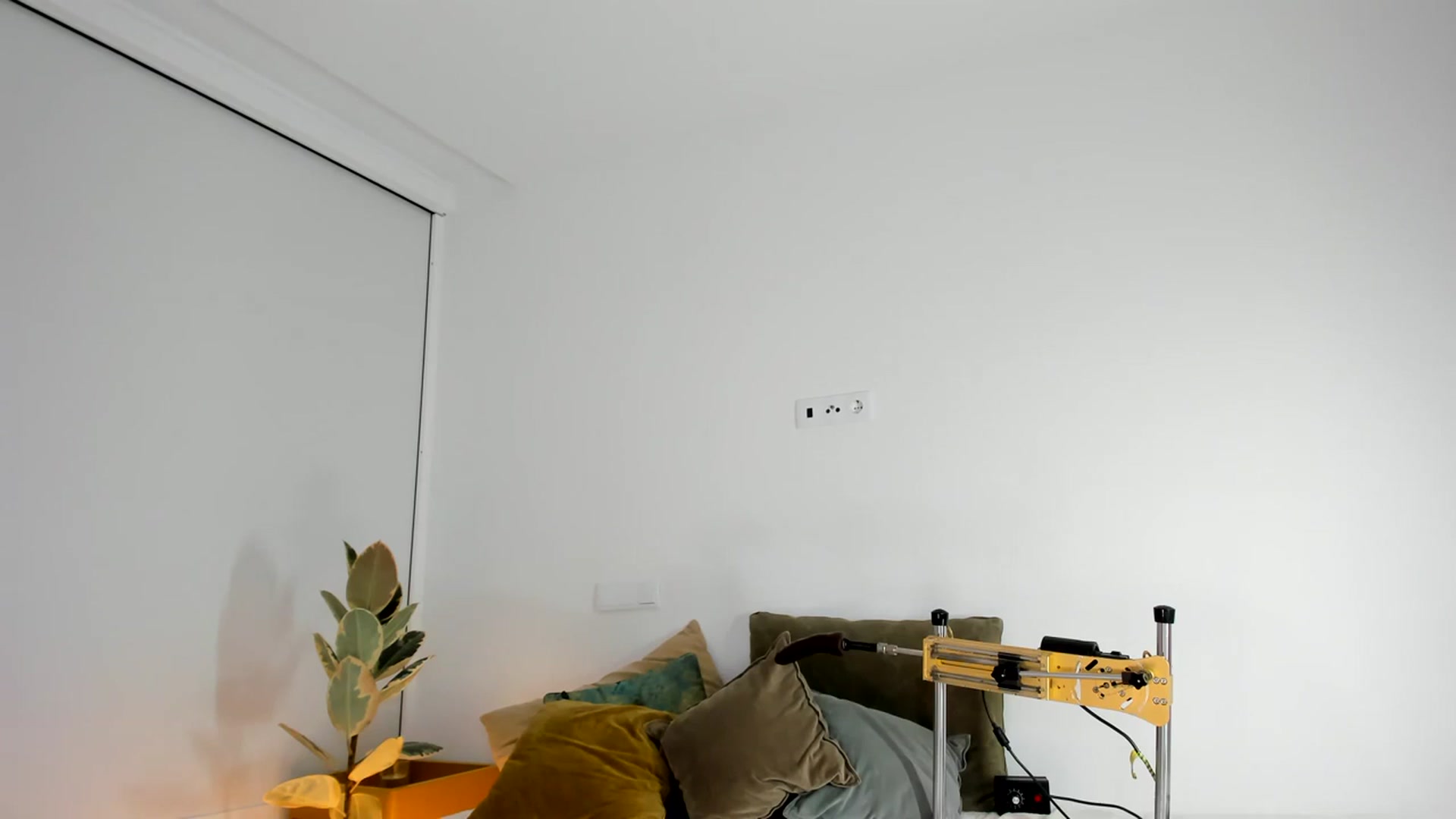 Gallery image thumbnail from AoifeOneal's myfreecams stream on, 01/11/2024, 21:58 image 18 of 20