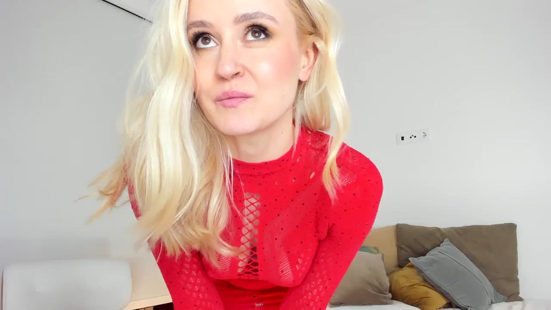 Gallery image thumbnail from AoifeOneal's myfreecams stream on, 01/31/2024, 22:39 image 13 of 20