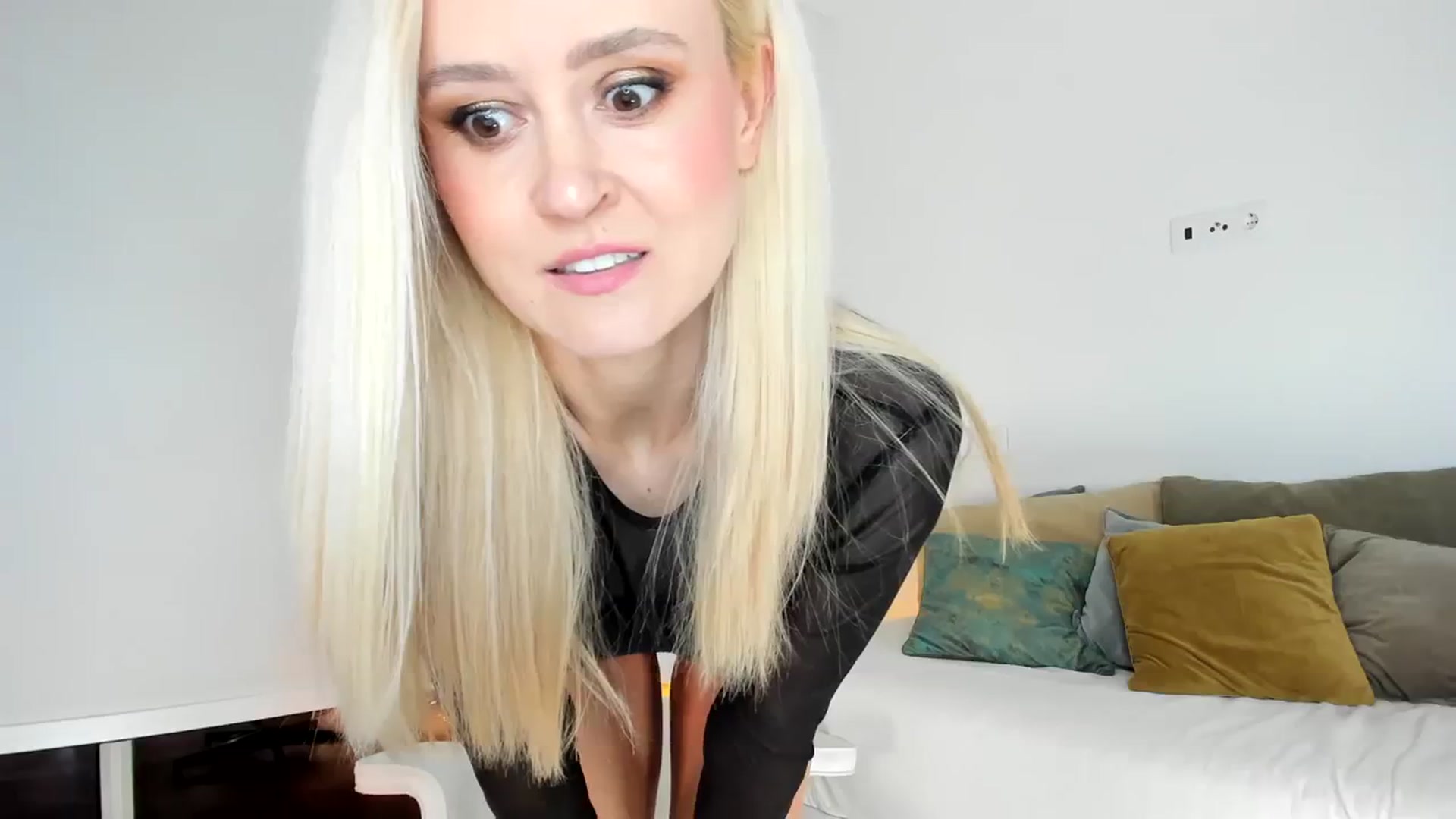 Gallery image thumbnail from AoifeOneal's myfreecams stream on, 02/02/2024, 19:49 image 9 of 20