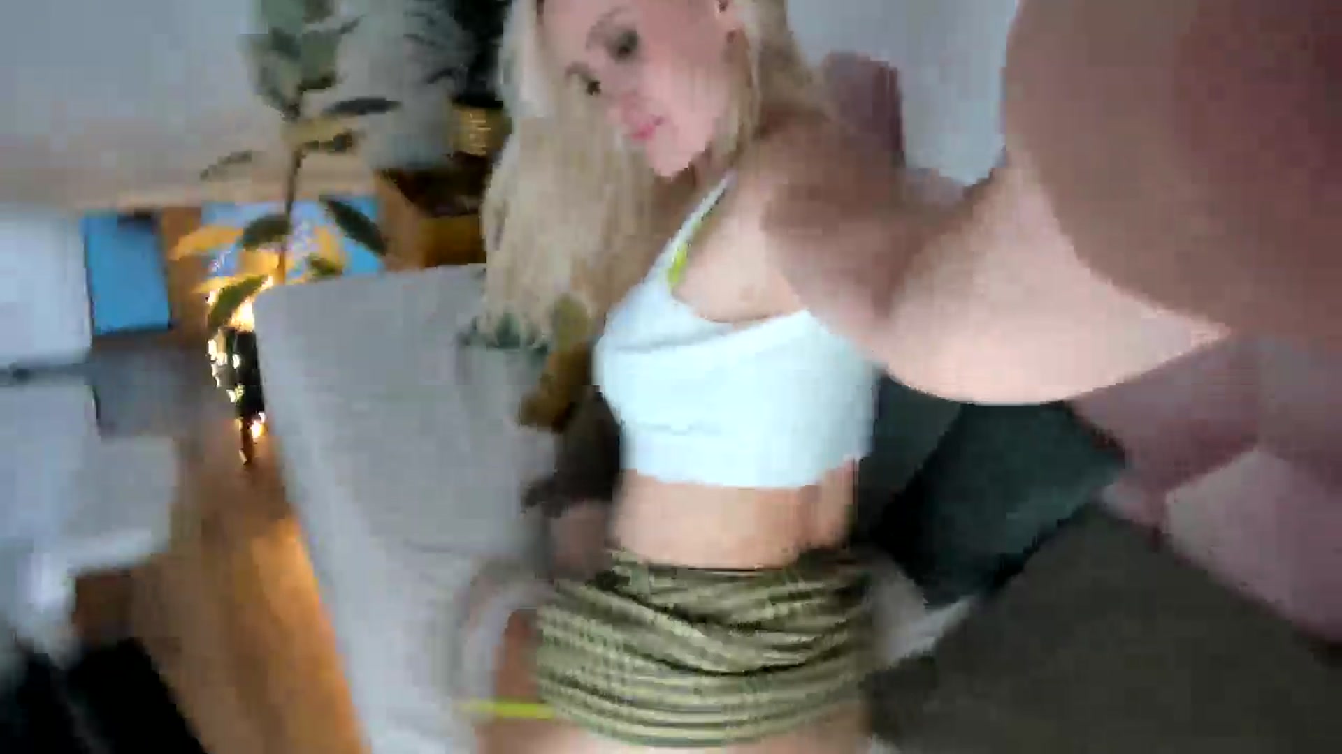 Gallery image thumbnail from AoifeOneal's myfreecams stream on, 08/25/2024, 20:06 image 5 of 20
