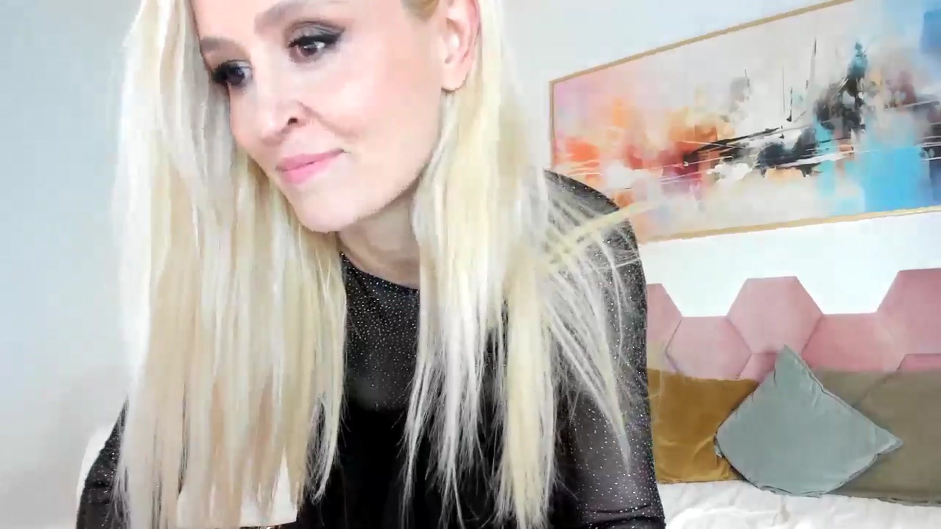 Gallery image thumbnail from AoifeOneal's myfreecams stream on, 01/14/2025, 21:27 image 11 of 20