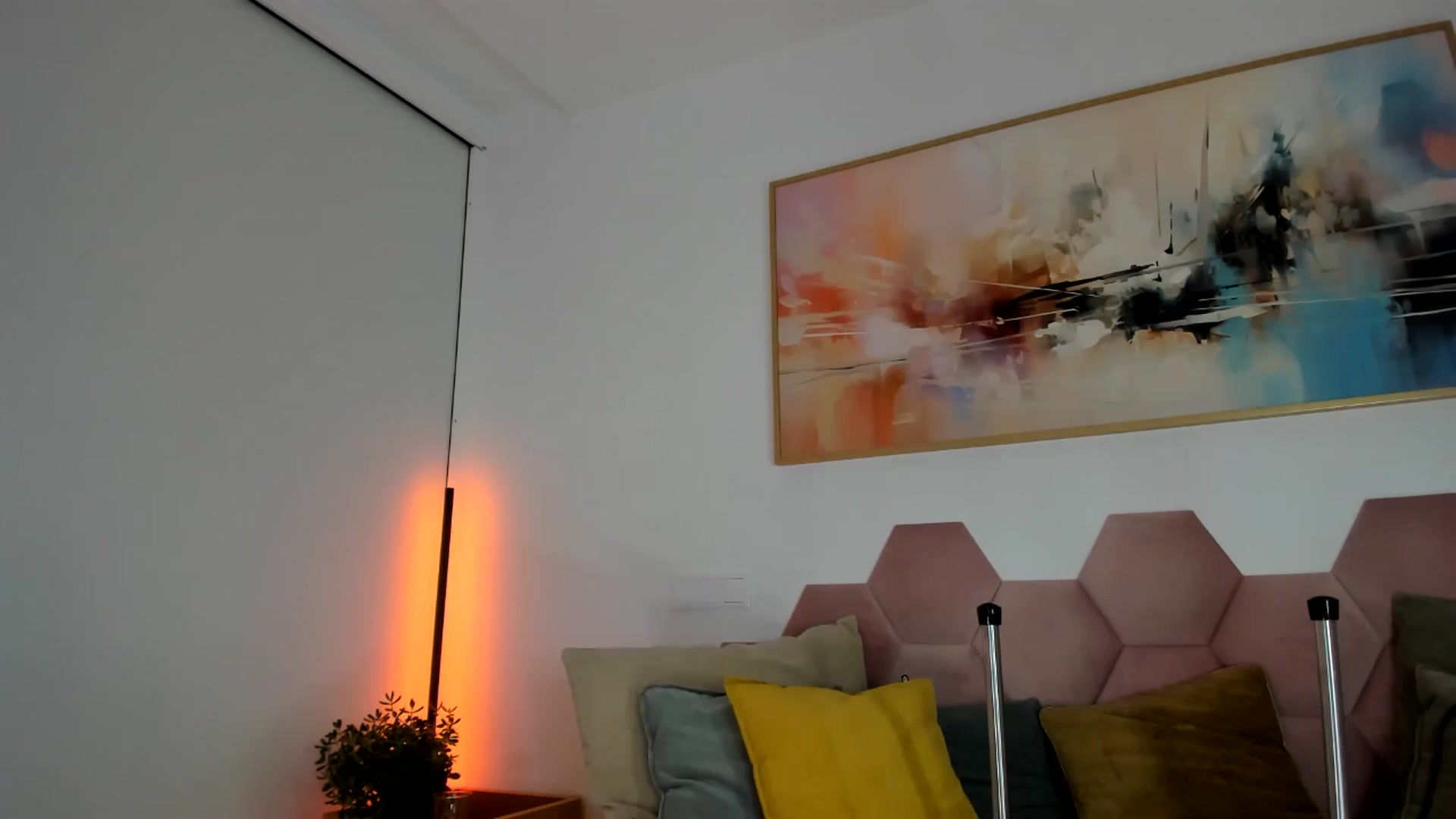 Gallery image thumbnail from AoifeOneal's myfreecams stream on, 07/15/2025, 21:49 image 12 of 20