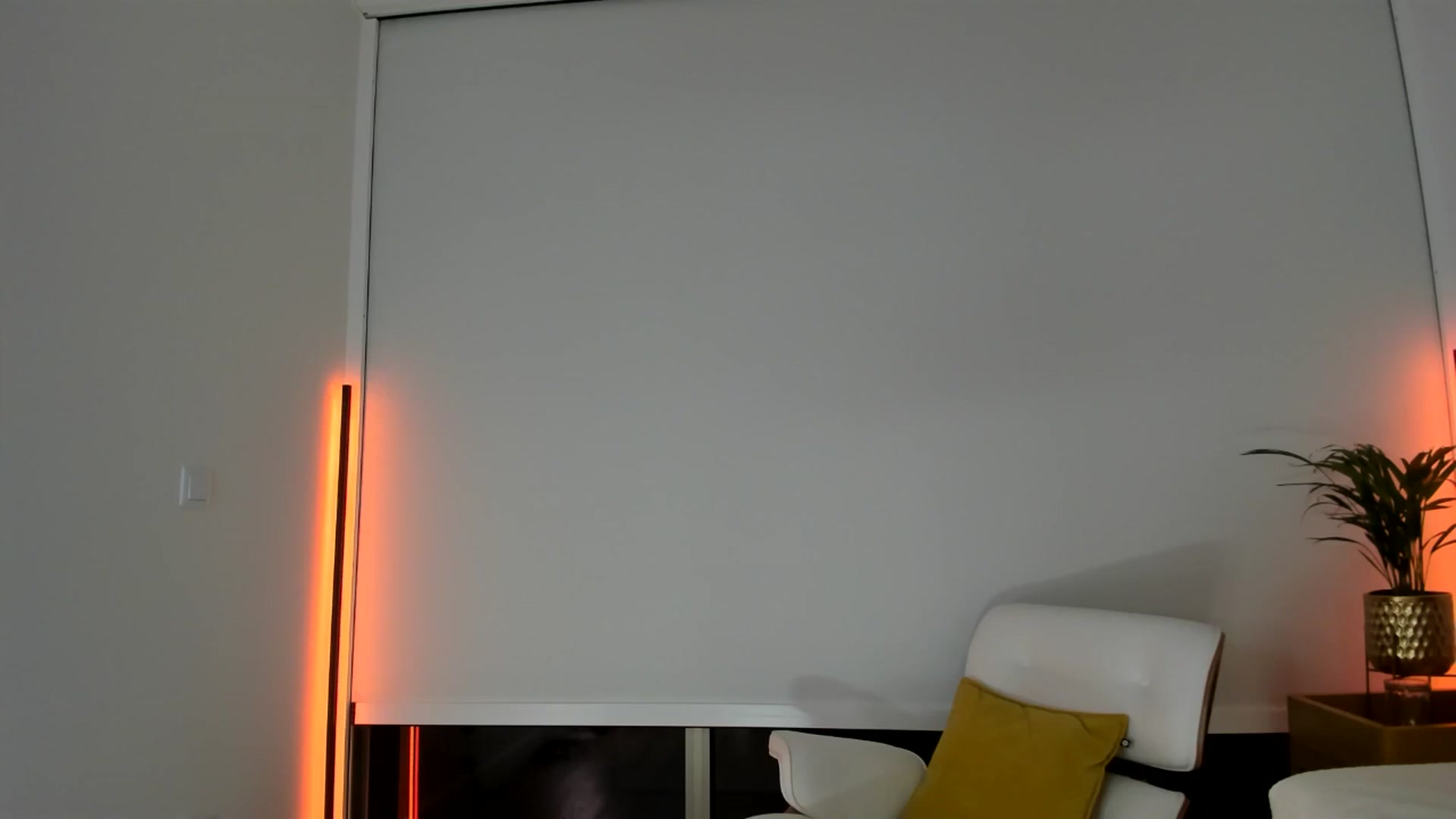 Gallery image thumbnail from AoifeOneal's myfreecams stream on, 10/30/2025, 19:39 image 14 of 20