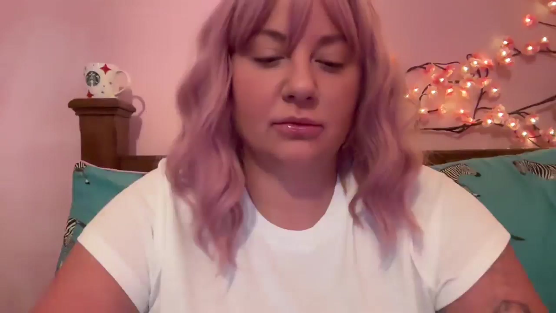 Gallery image thumbnail from Apandabella's myfreecams stream on, 08/03/2025, 14:34 image 1 of 20