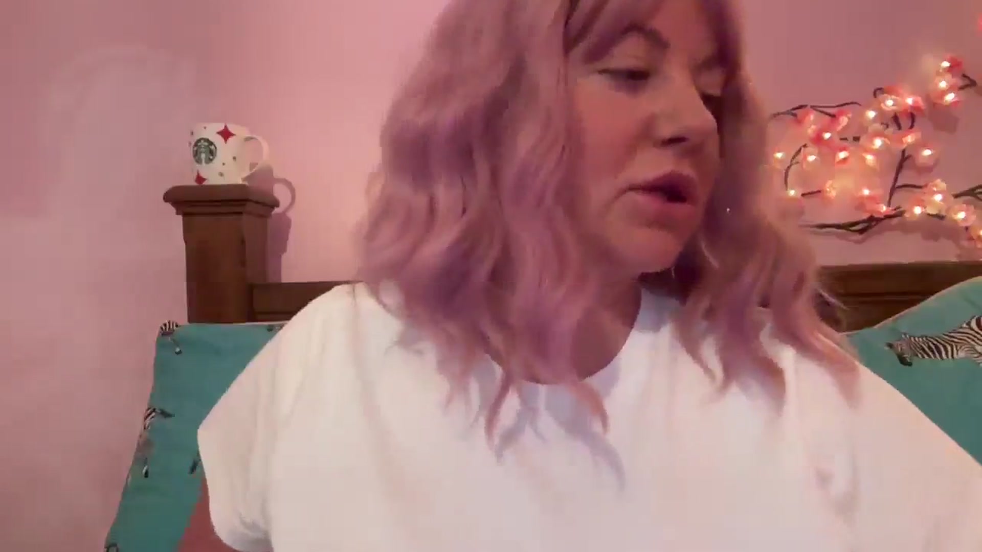 Gallery image thumbnail from Apandabella's myfreecams stream on, 08/03/2025, 14:34 image 13 of 20