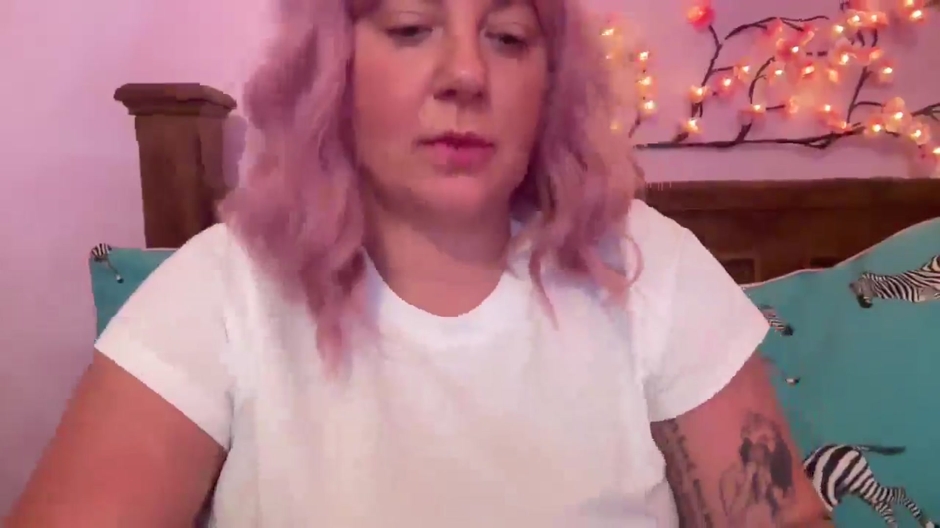 Gallery image thumbnail from Apandabella's myfreecams stream on, 08/03/2025, 15:46 image 20 of 20