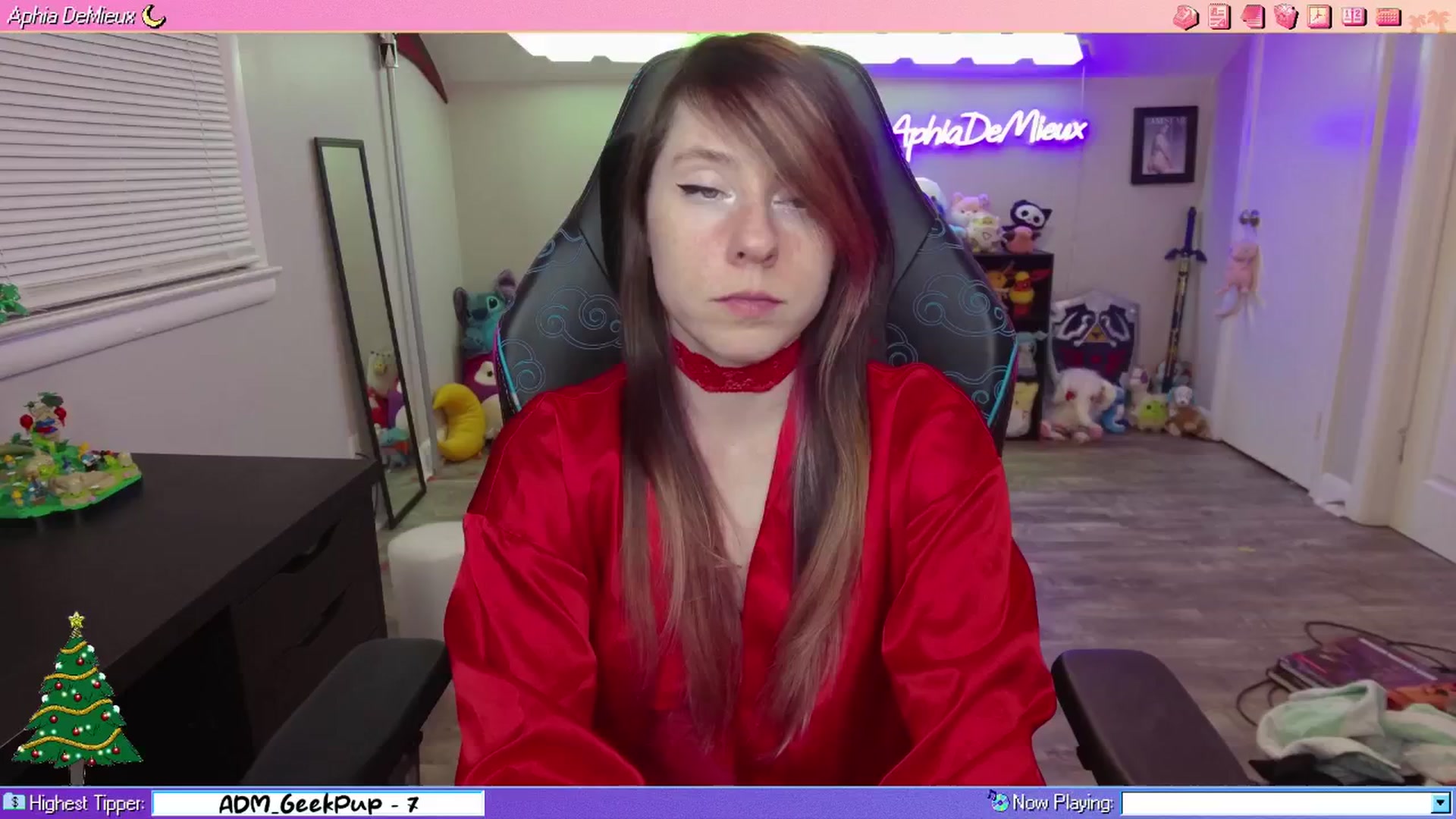 Gallery image thumbnail from AphiaDeMieux's myfreecams stream on, 12/22/2025, 05:00 image 1 of 20