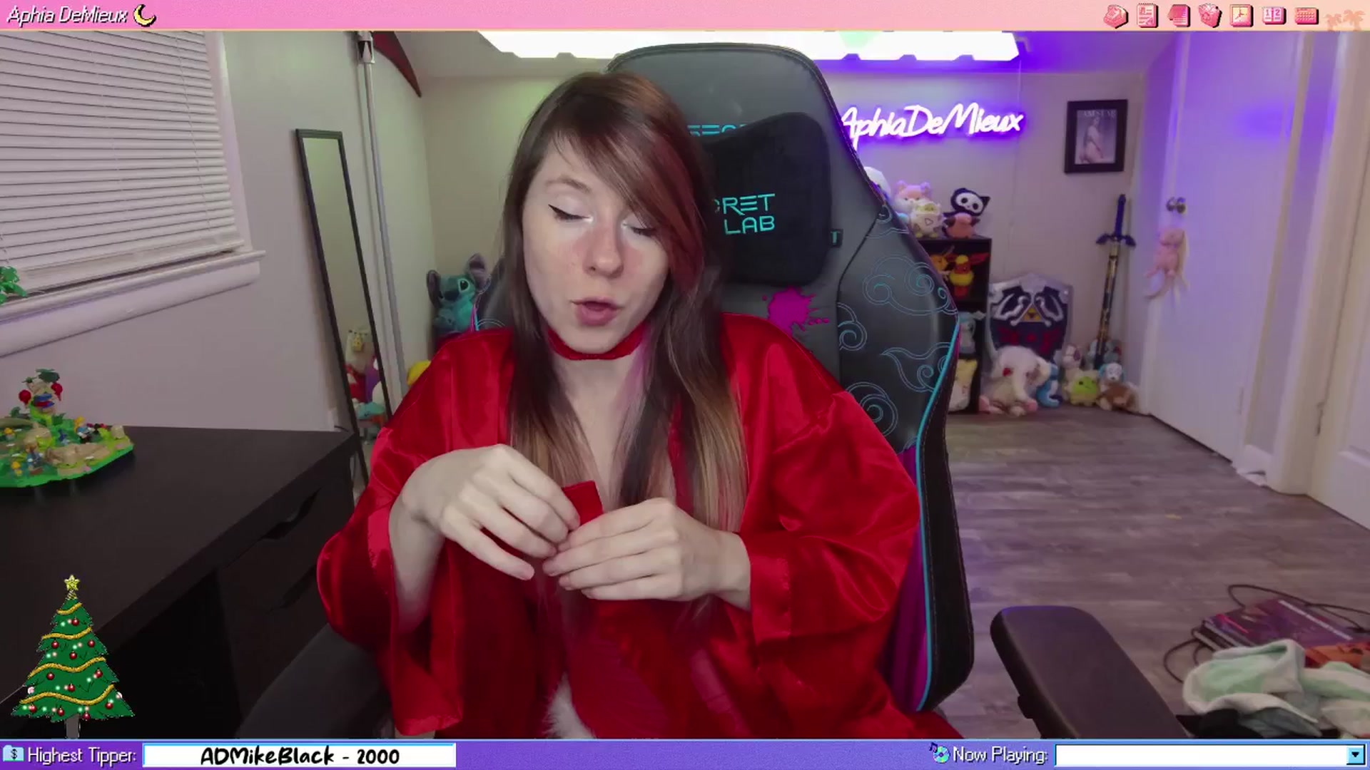 Gallery image thumbnail from AphiaDeMieux's myfreecams stream on, 12/22/2025, 05:00 image 2 of 20