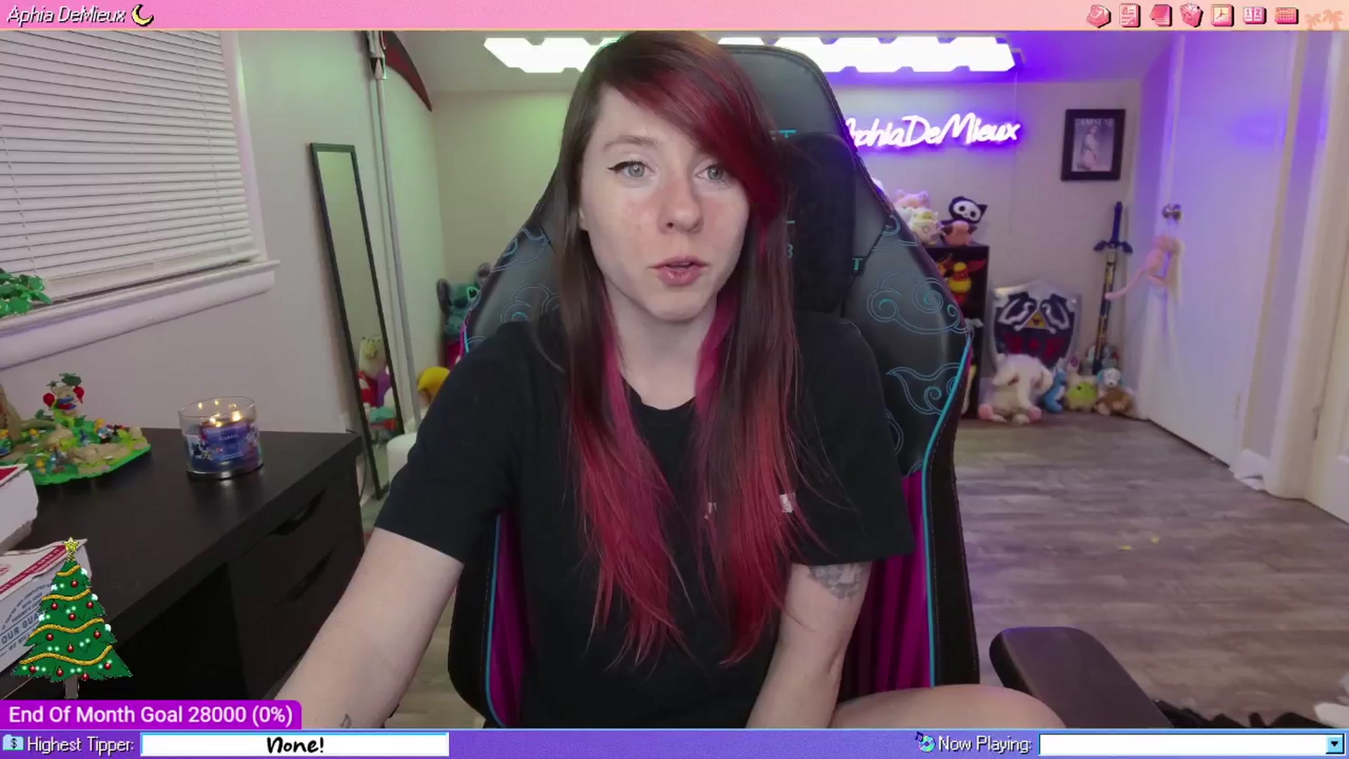 Gallery image thumbnail from AphiaDeMieux's myfreecams stream on, 12/28/2025, 06:02 image 1 of 20