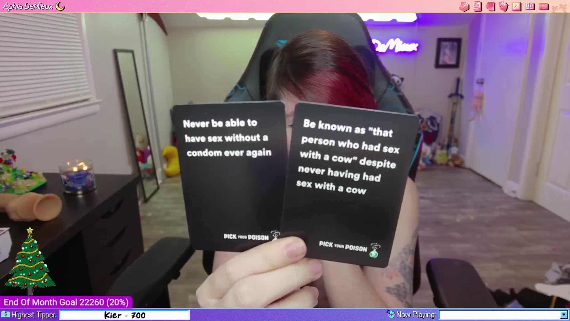 Gallery image thumbnail from AphiaDeMieux's myfreecams stream on, 12/28/2025, 06:02 image 16 of 20
