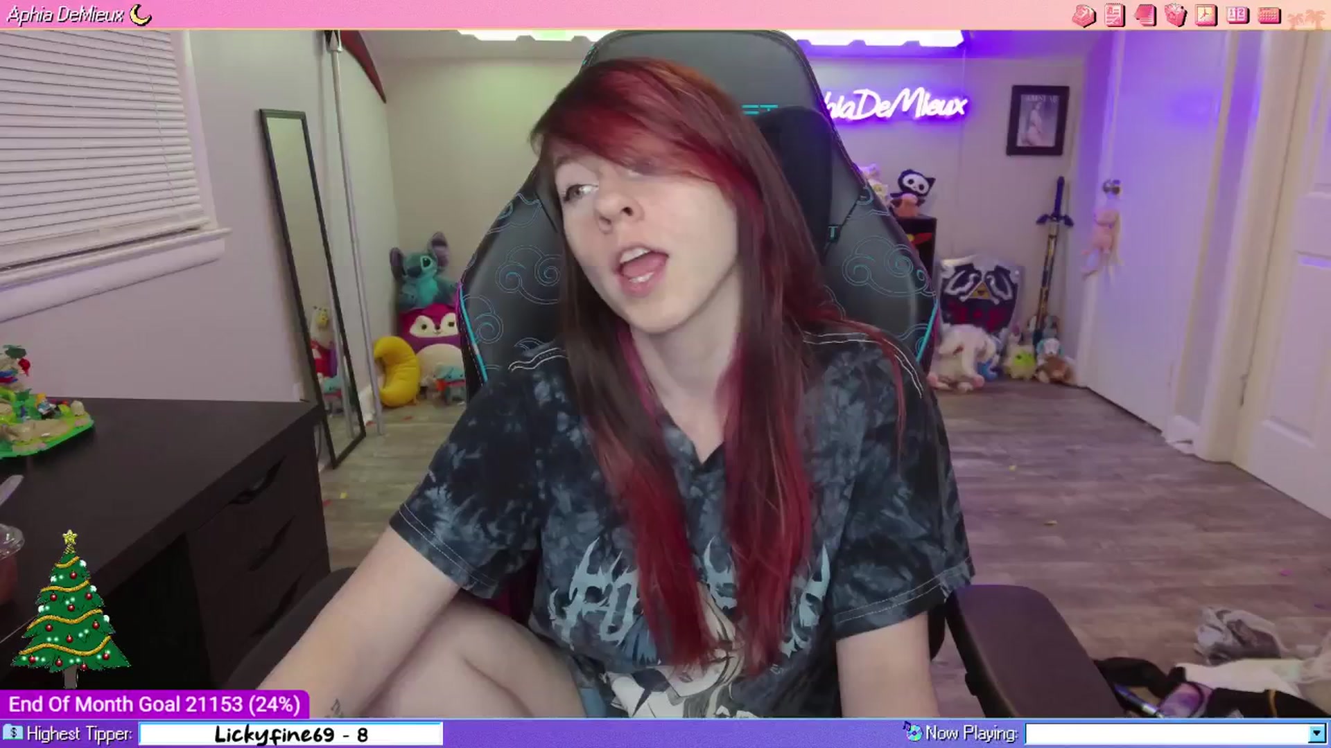 Gallery image thumbnail from AphiaDeMieux's myfreecams stream on, 12/29/2025, 05:35 image 2 of 20