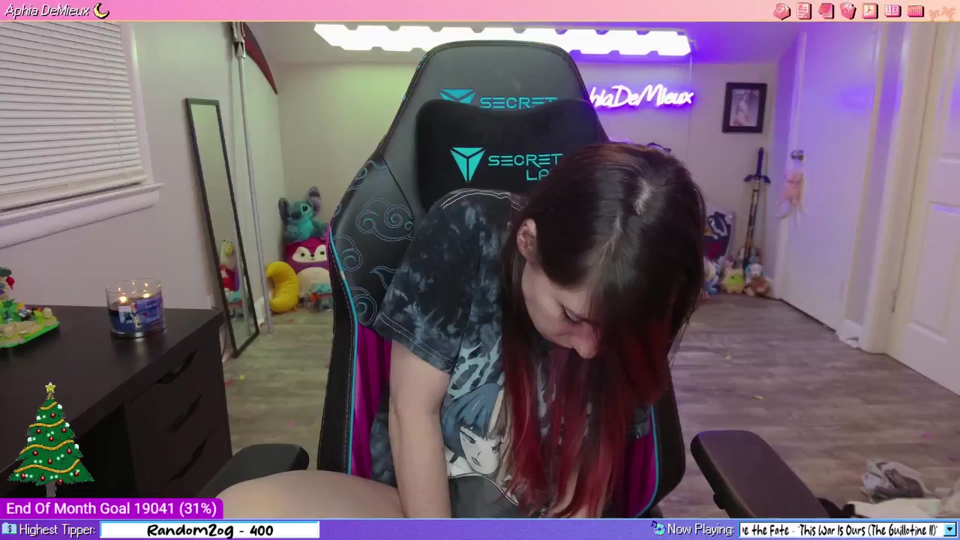 Gallery image thumbnail from AphiaDeMieux's myfreecams stream on, 12/29/2025, 05:35 image 15 of 20