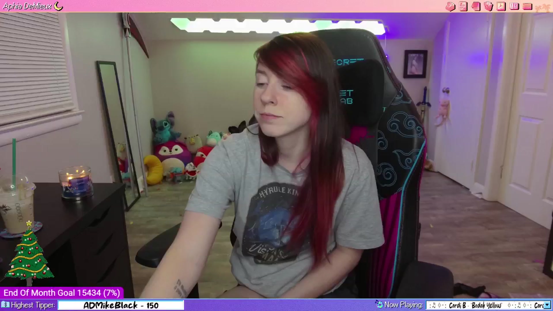 Gallery image thumbnail from AphiaDeMieux's myfreecams stream on, 12/30/2025, 04:42 image 8 of 20