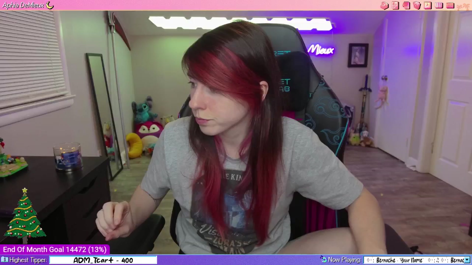 Gallery image thumbnail from AphiaDeMieux's myfreecams stream on, 12/30/2025, 04:42 image 16 of 20