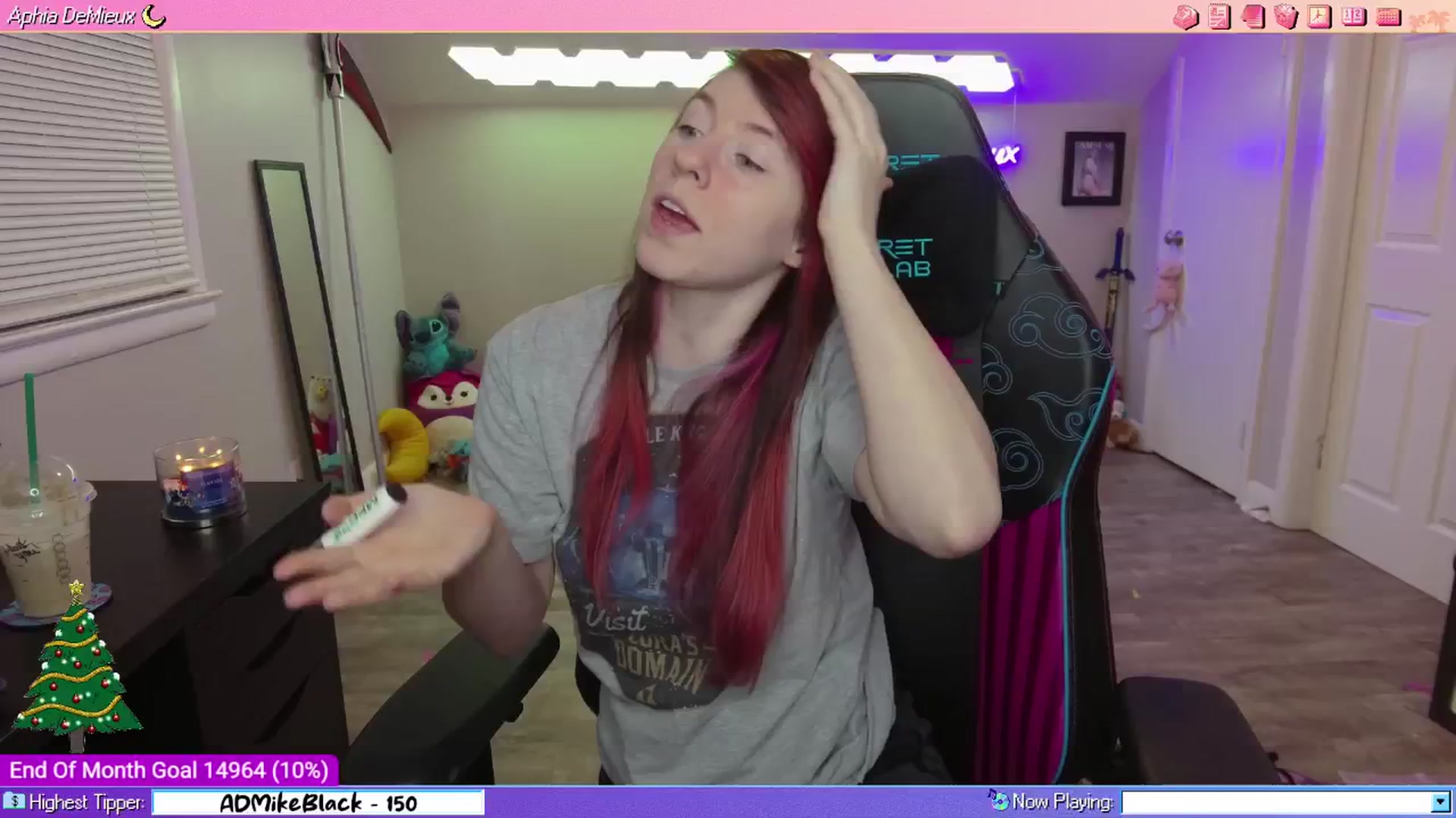 Gallery image thumbnail from AphiaDeMieux's myfreecams stream on, 12/30/2025, 04:42 image 9 of 20