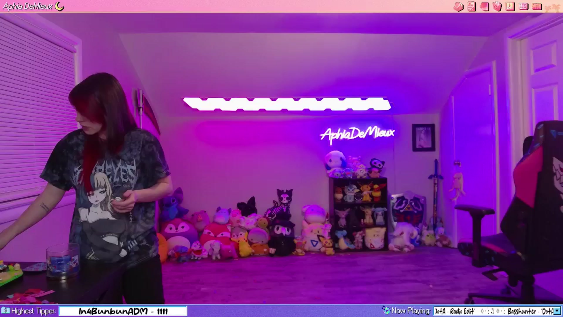 Gallery image thumbnail from AphiaDeMieux's myfreecams stream on, 01/01/2026, 08:37 image 9 of 20