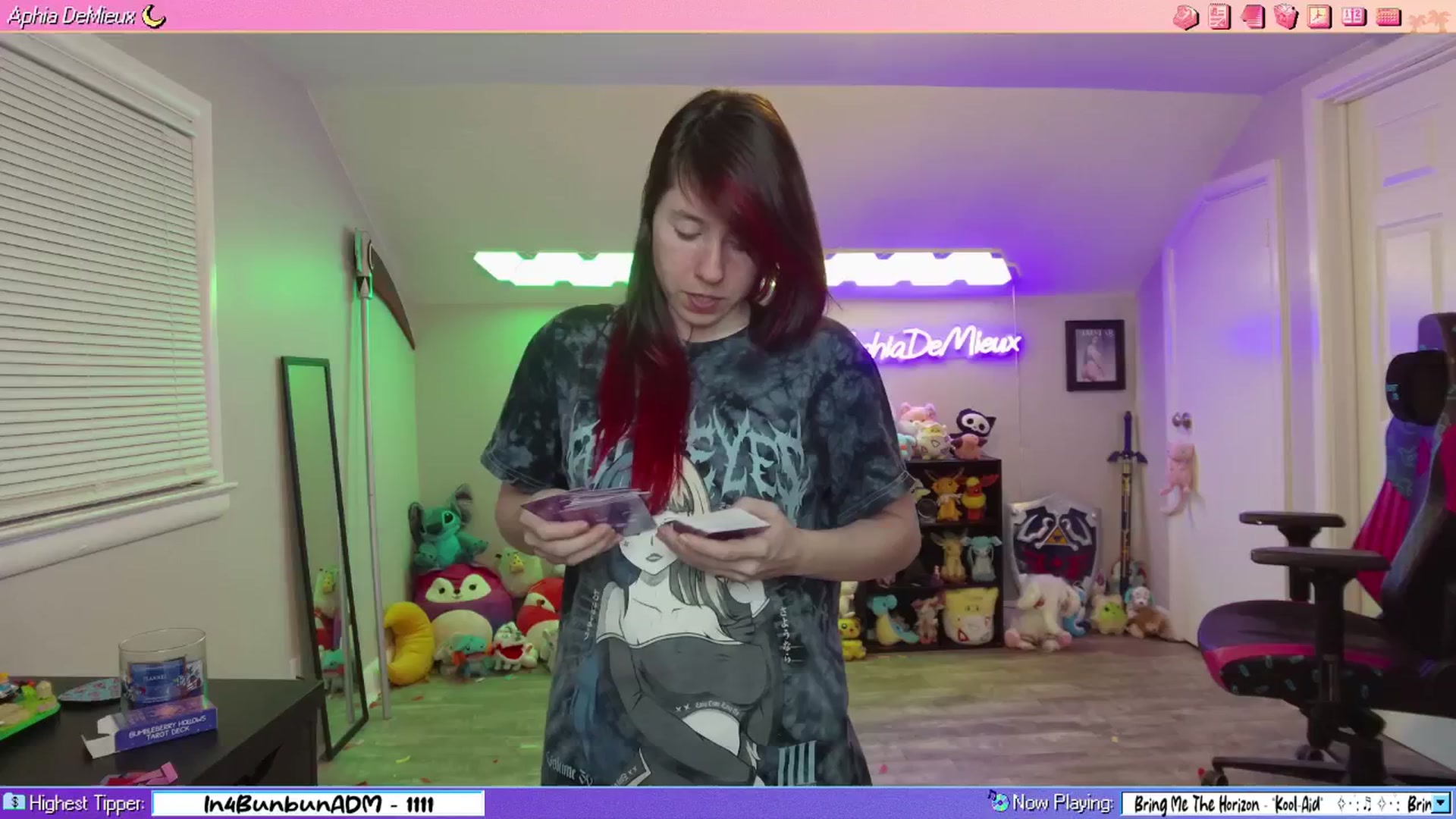 Gallery image thumbnail from AphiaDeMieux's myfreecams stream on, 01/01/2026, 08:37 image 12 of 20