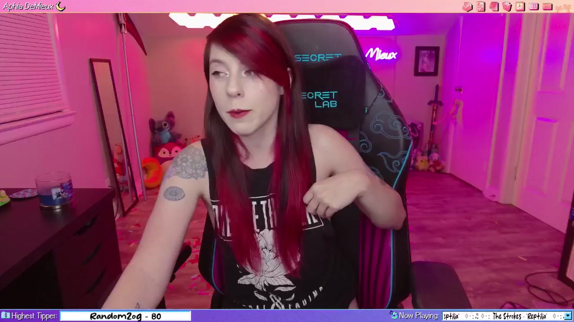 Gallery image thumbnail from AphiaDeMieux's myfreecams stream on, 01/03/2026, 03:40 image 1 of 20