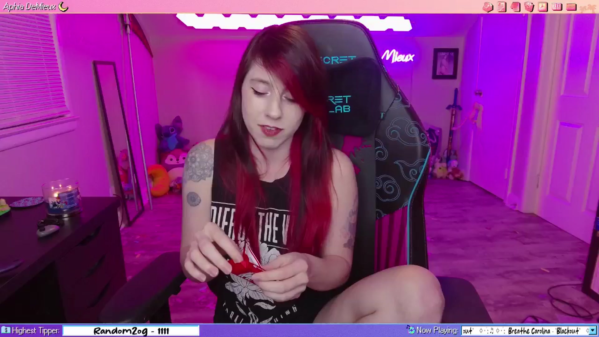 Gallery image thumbnail from AphiaDeMieux's myfreecams stream on, 01/03/2026, 03:40 image 8 of 20
