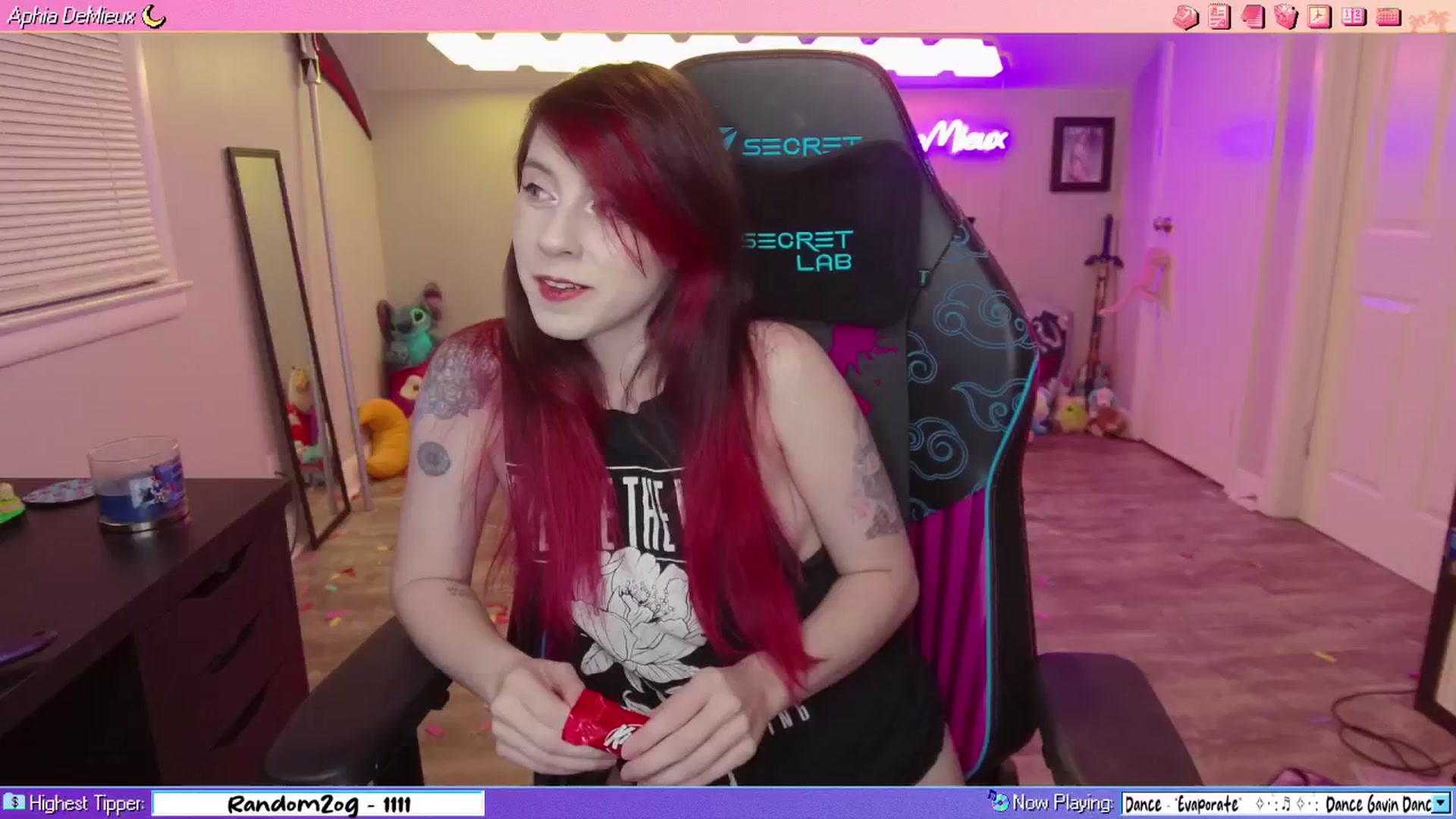 Gallery image thumbnail from AphiaDeMieux's myfreecams stream on, 01/03/2026, 03:40 image 5 of 20