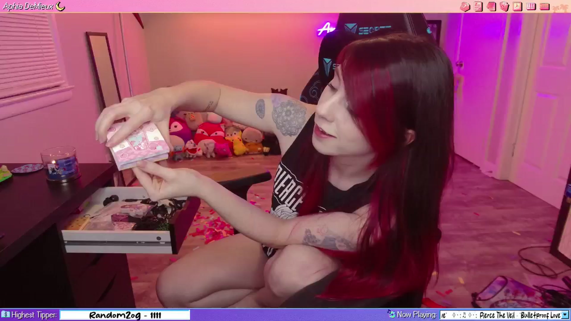 Gallery image thumbnail from AphiaDeMieux's myfreecams stream on, 01/03/2026, 05:04 image 4 of 20