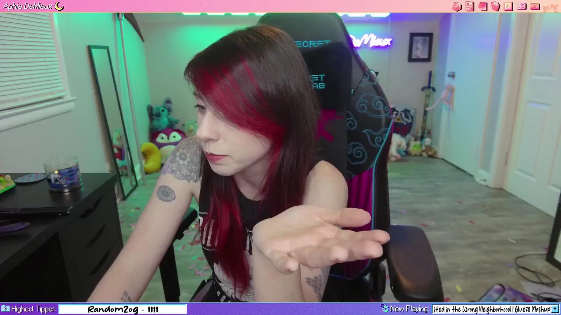 Gallery image thumbnail from AphiaDeMieux's myfreecams stream on, 01/03/2026, 05:04 image 12 of 20