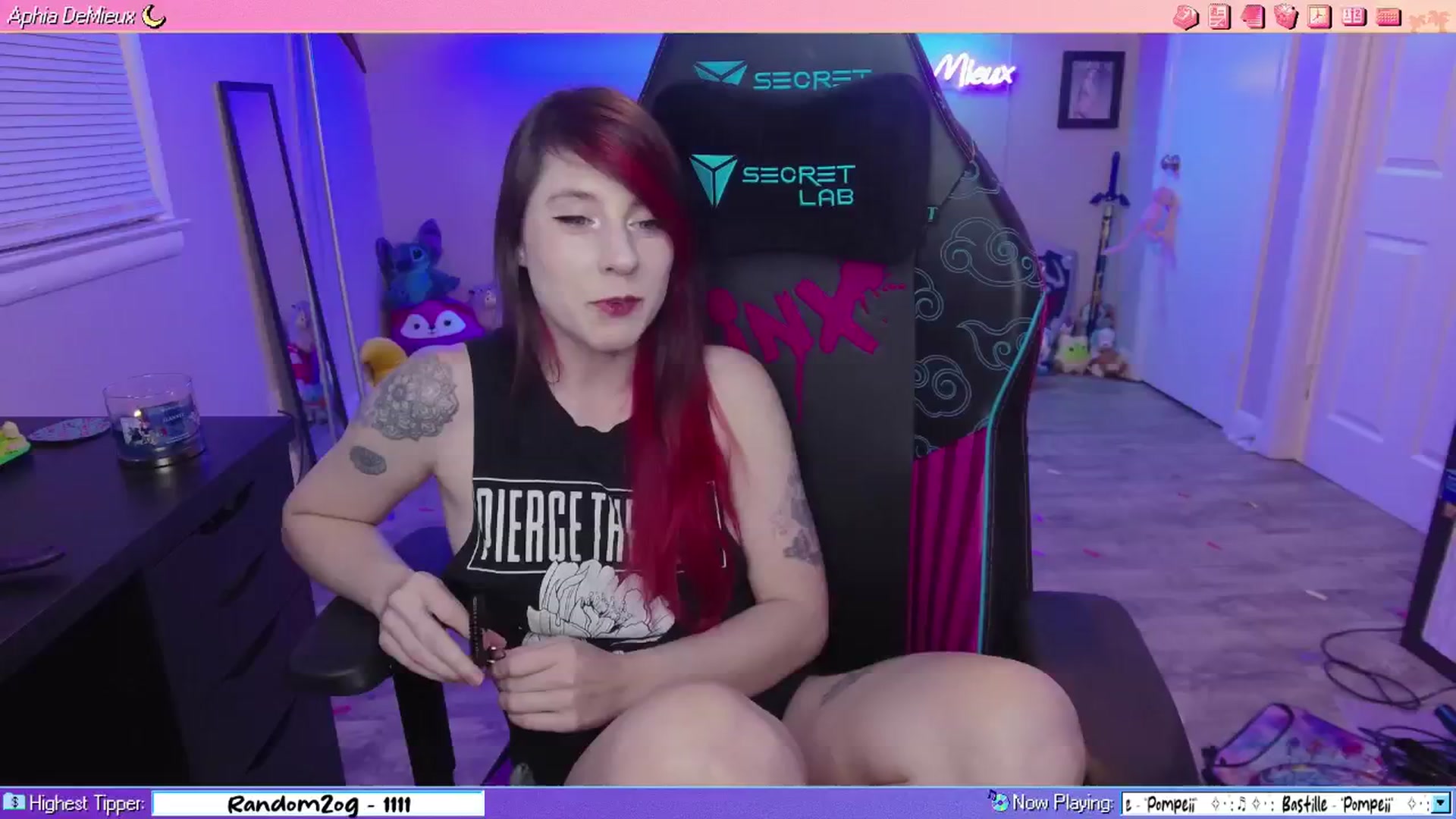 Gallery image thumbnail from AphiaDeMieux's myfreecams stream on, 01/03/2026, 05:04 image 7 of 20