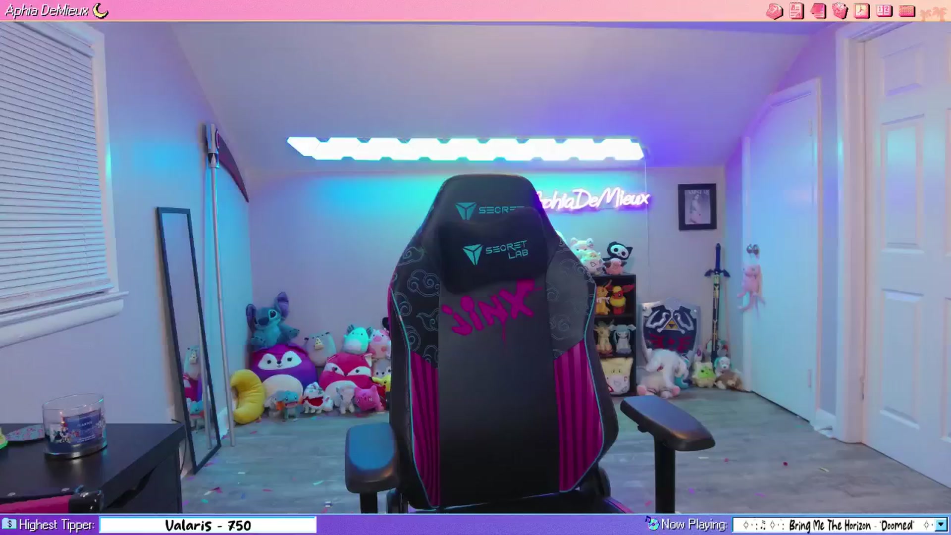 Gallery image thumbnail from AphiaDeMieux's myfreecams stream on, 01/05/2026, 04:14 image 9 of 20