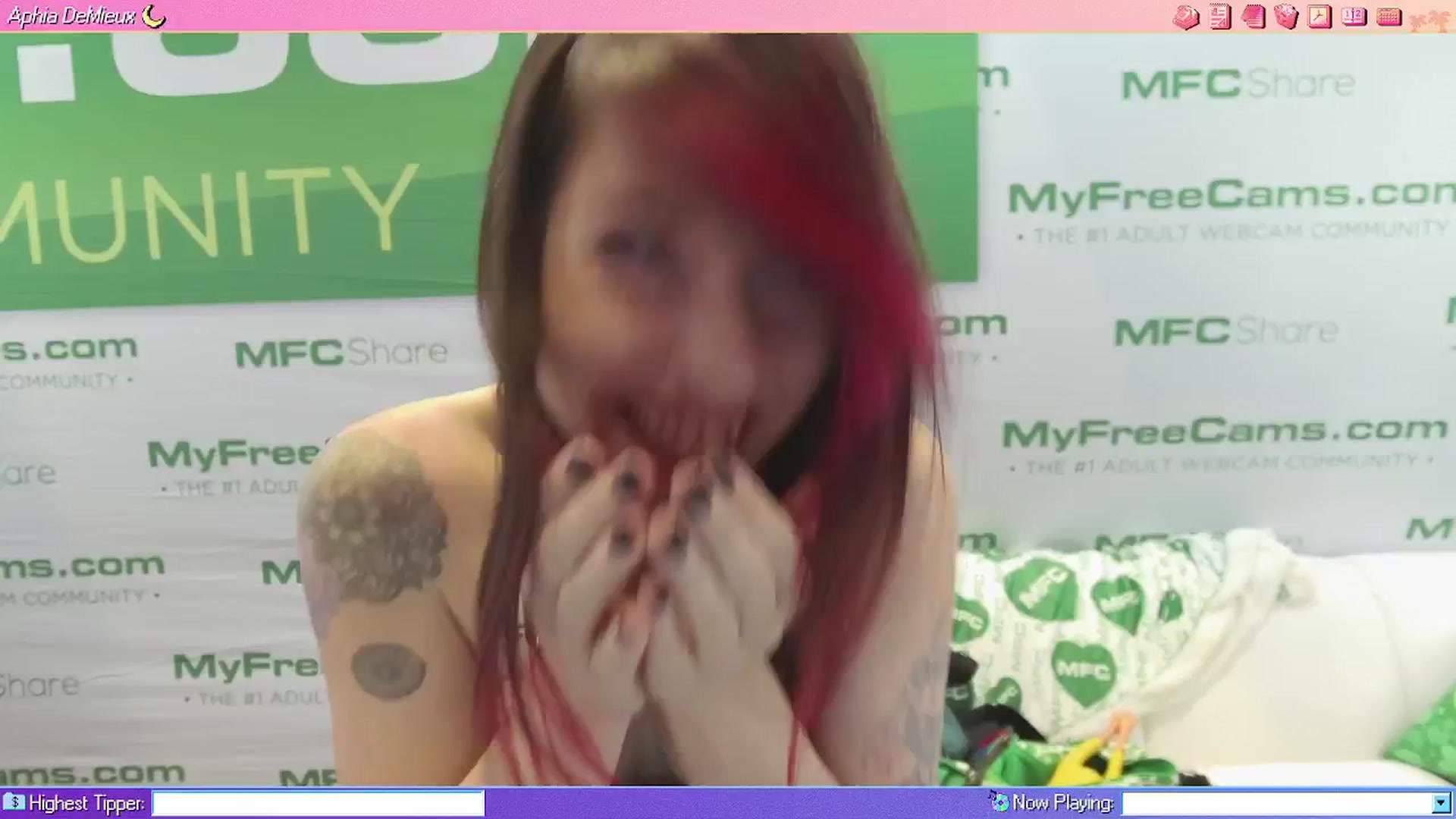 Gallery image thumbnail from AphiaDeMieux's myfreecams stream on, 01/22/2026, 03:54 image 5 of 20